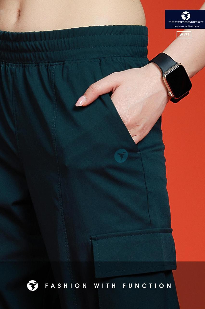 Weactive Women Solid Baggy Cargos