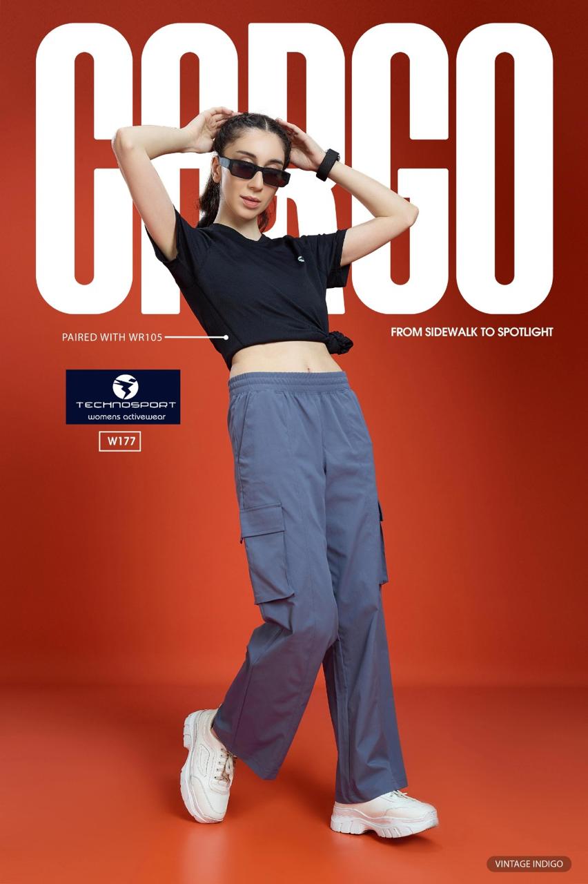 Weactive Women Solid Baggy Cargos