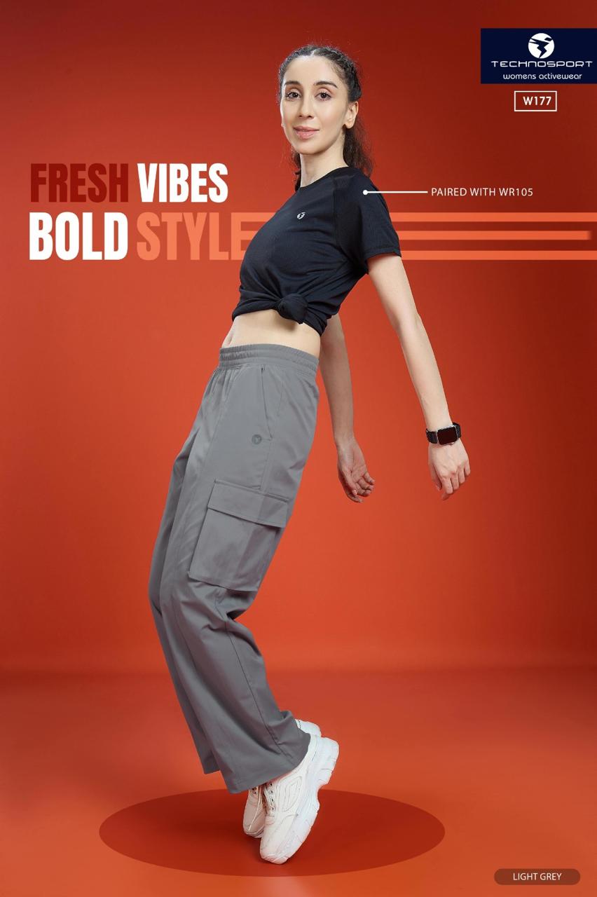 Weactive Women Solid Baggy Cargos