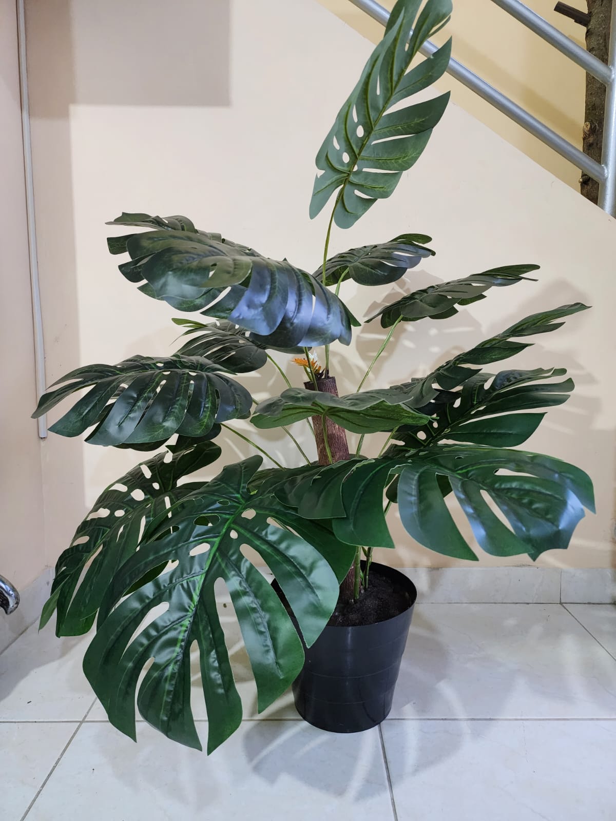 Planta Artificial Monstera