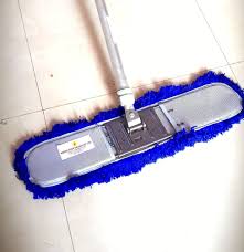 High-Quality Solar Panel Cleaning Plastic Mop with Unlimited Refill System – Durable, Lightweight & Designed for Maximum Cleaning Efficiency.