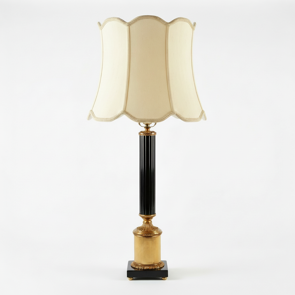 Vintage Hollywood Regency Black & Gold Fluted Column Table Lamp with Scalloped Shade