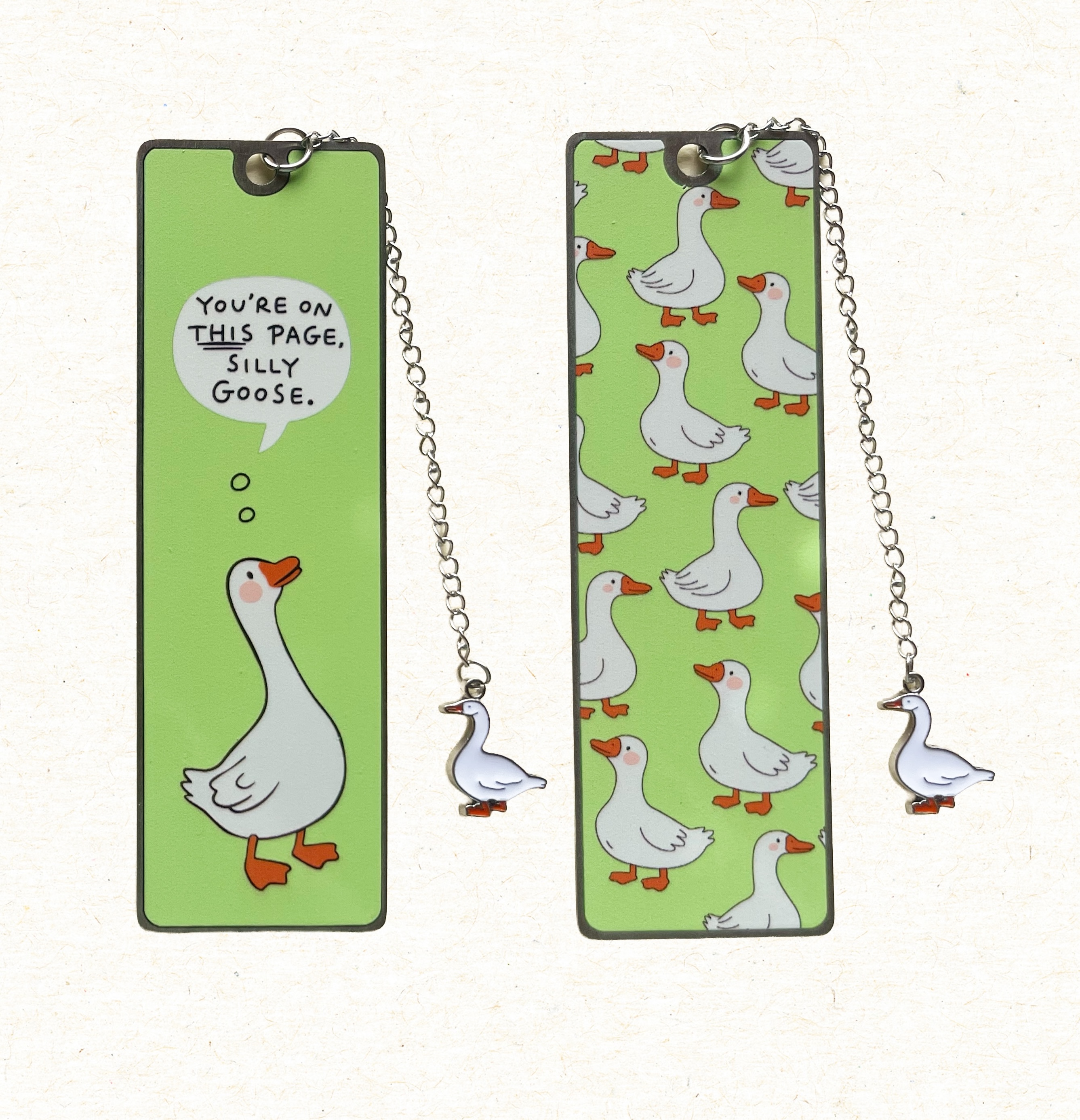 Separador de libros con dije Silly Goose