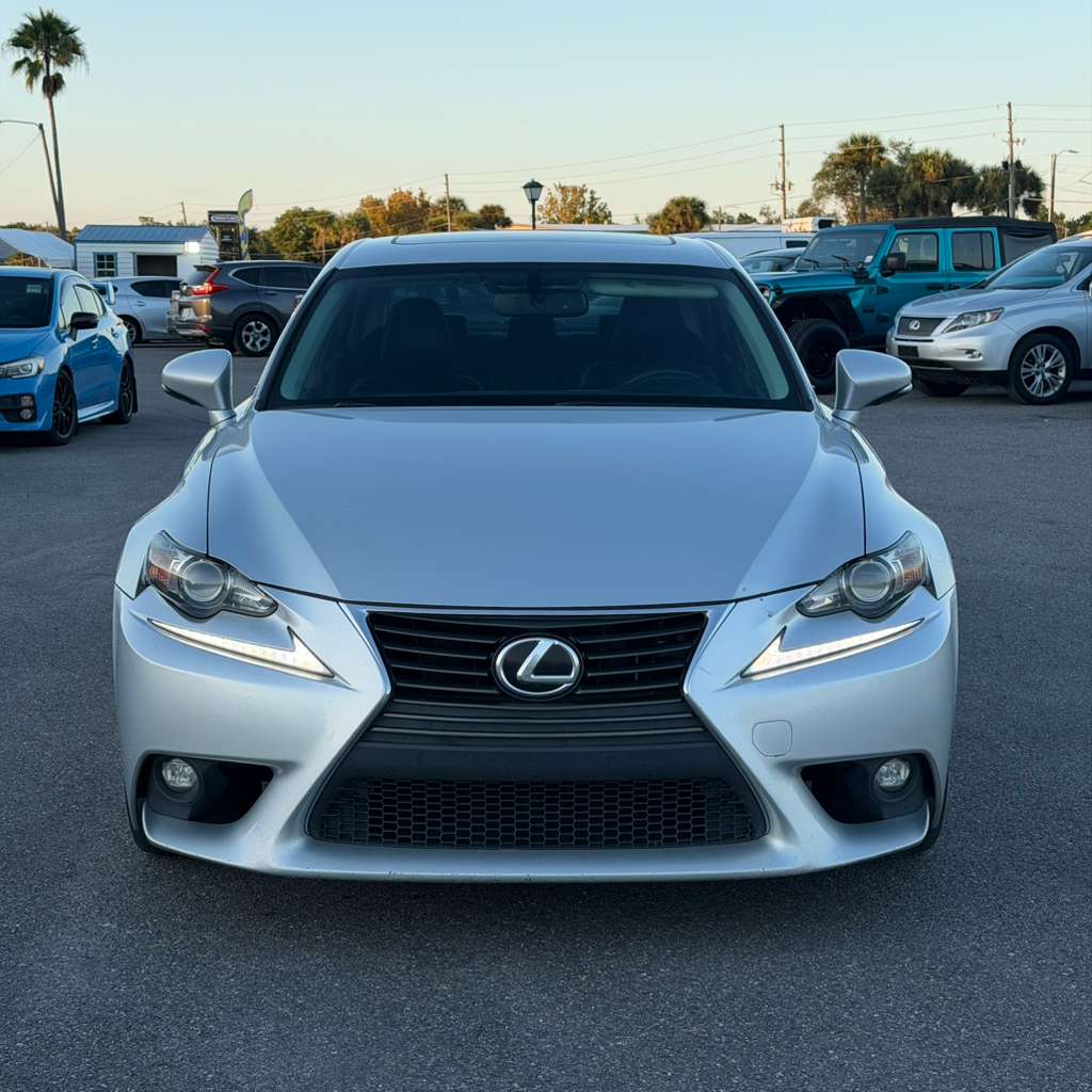 LEXUS IS 250 - 2015