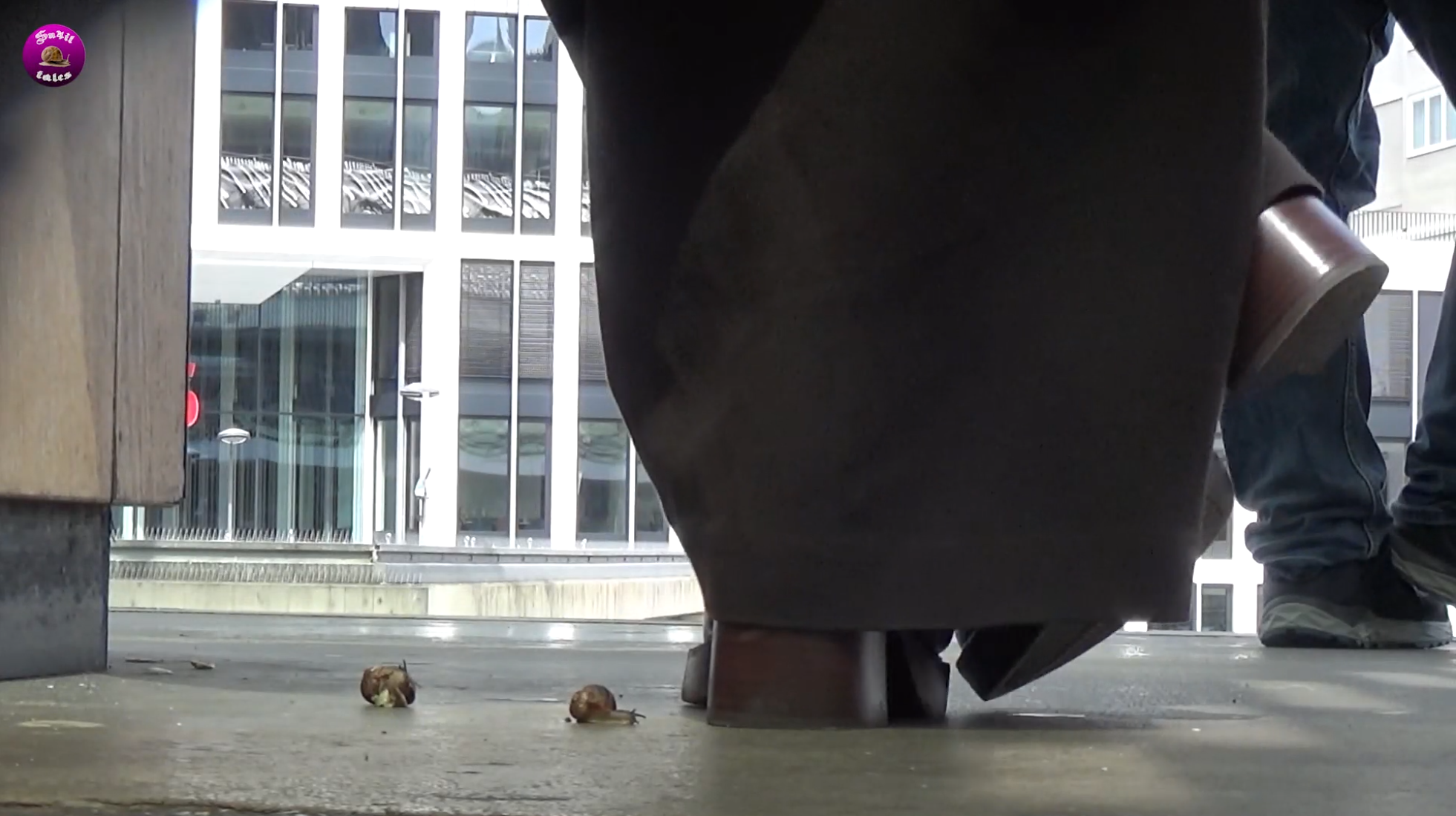 Candid Snail Crush at Trainstation