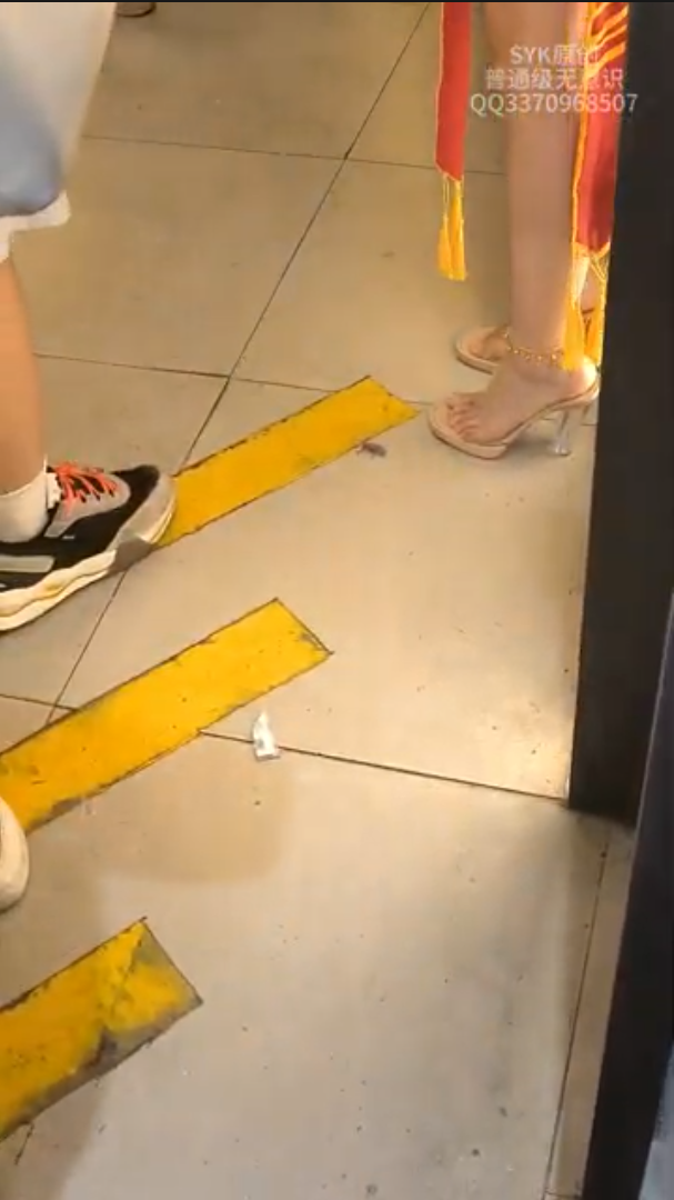 pinkie crush by multiple high Heels and  shoes