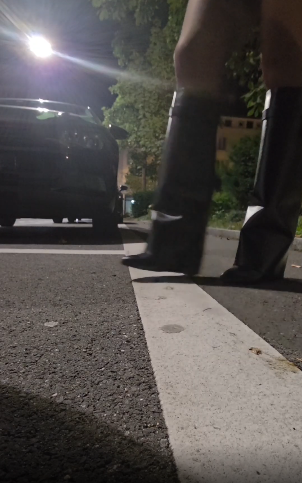 GF unaware Snail crush in Boots 1