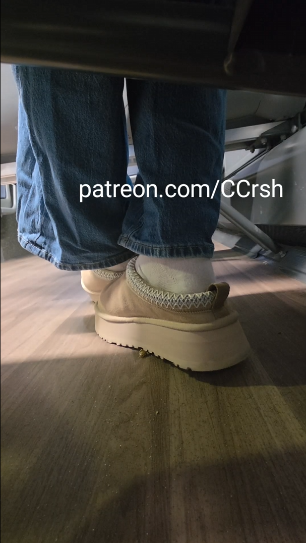 plattform unaware snail crush in Bus