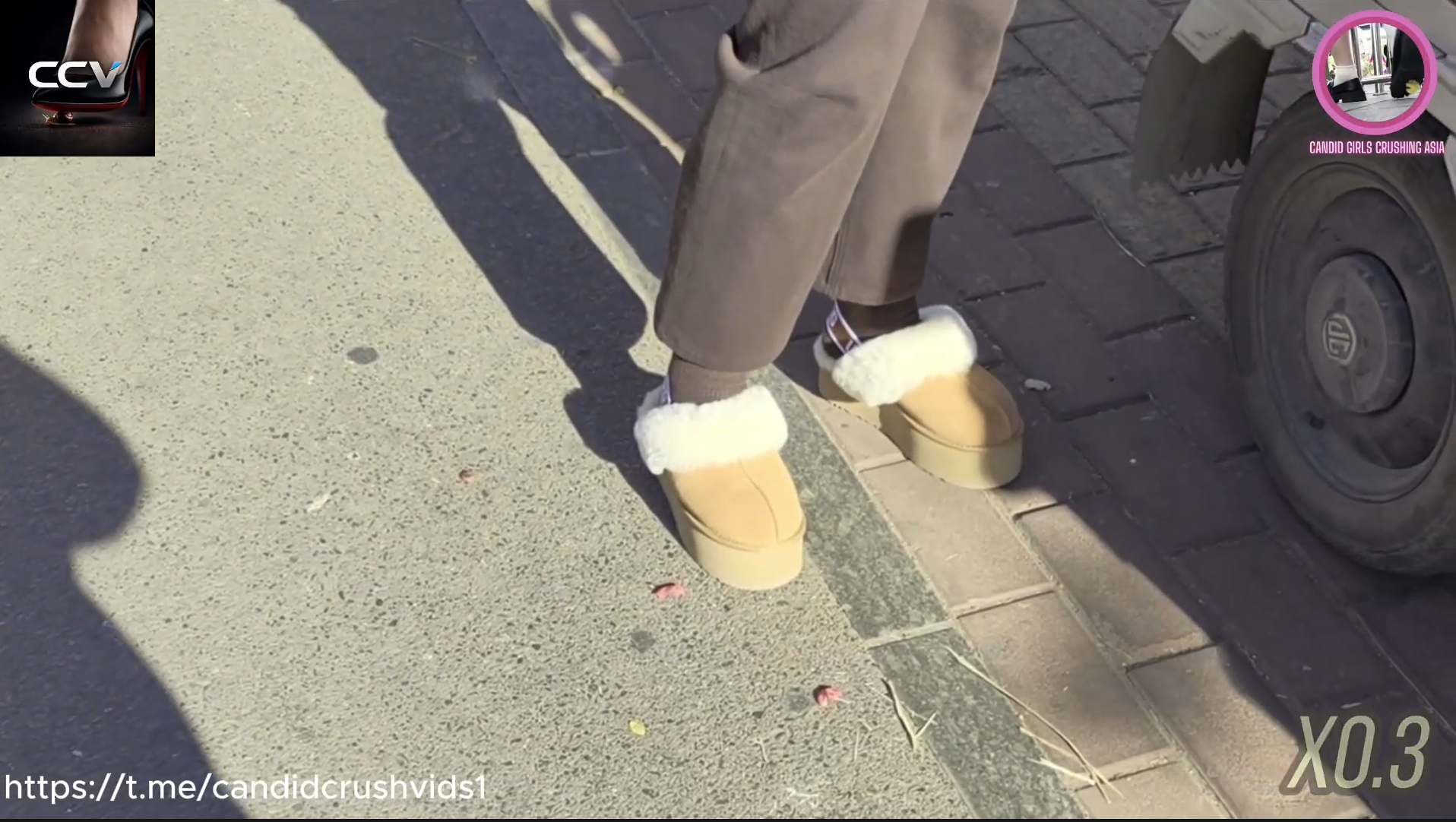 pinkie crush by plattform Uggs and  sneakers