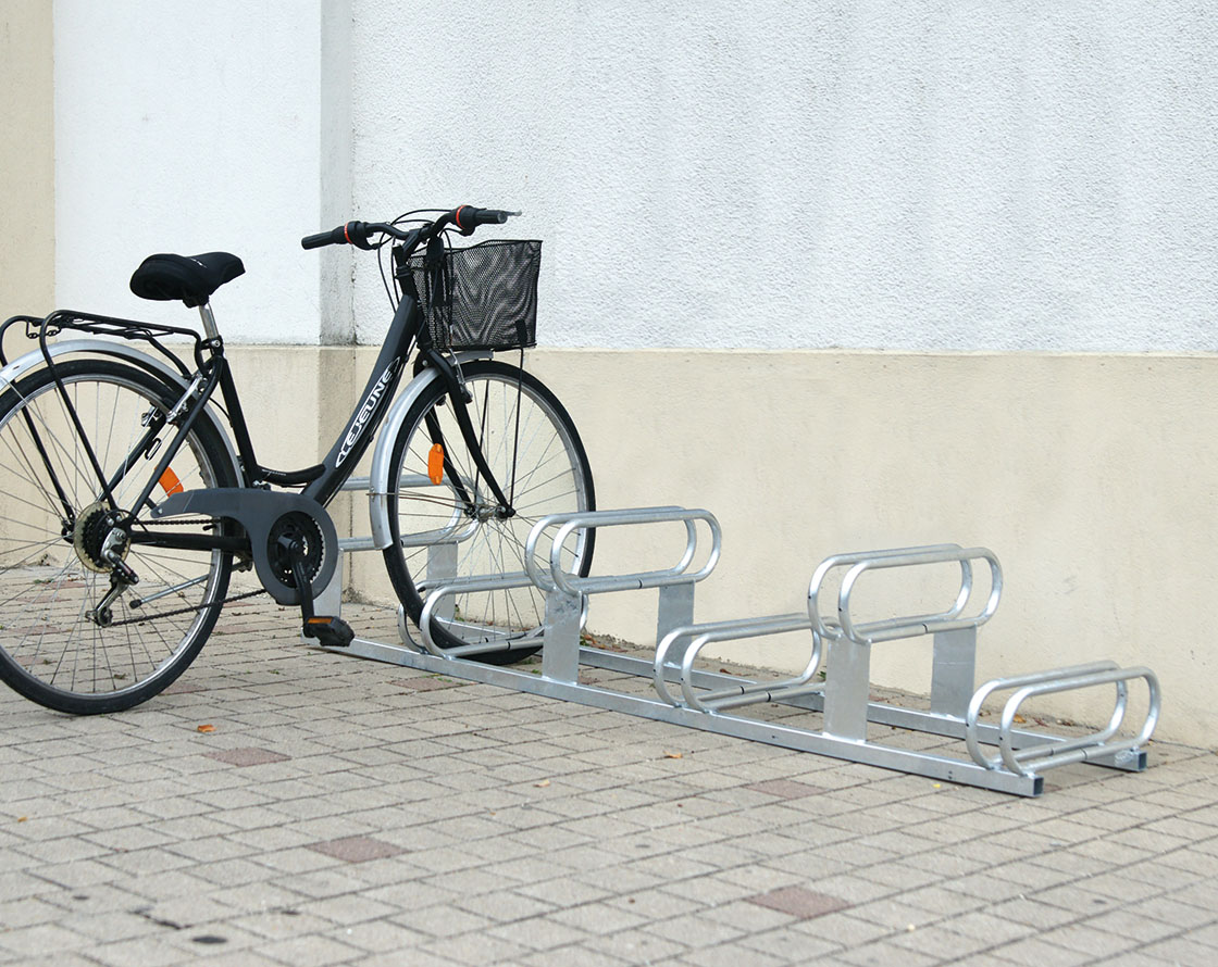 Aparcabicicletas con 6 soportes
