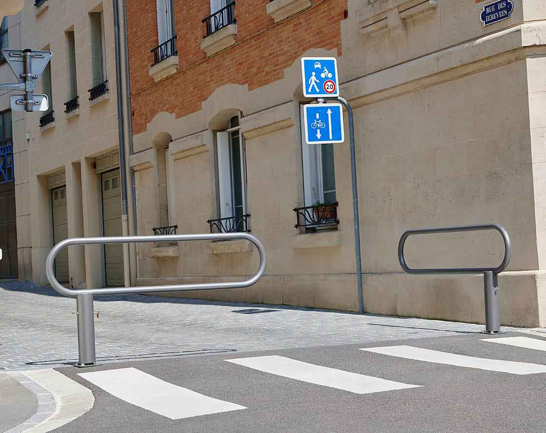 Barrera giratoria longitud 1800 mm