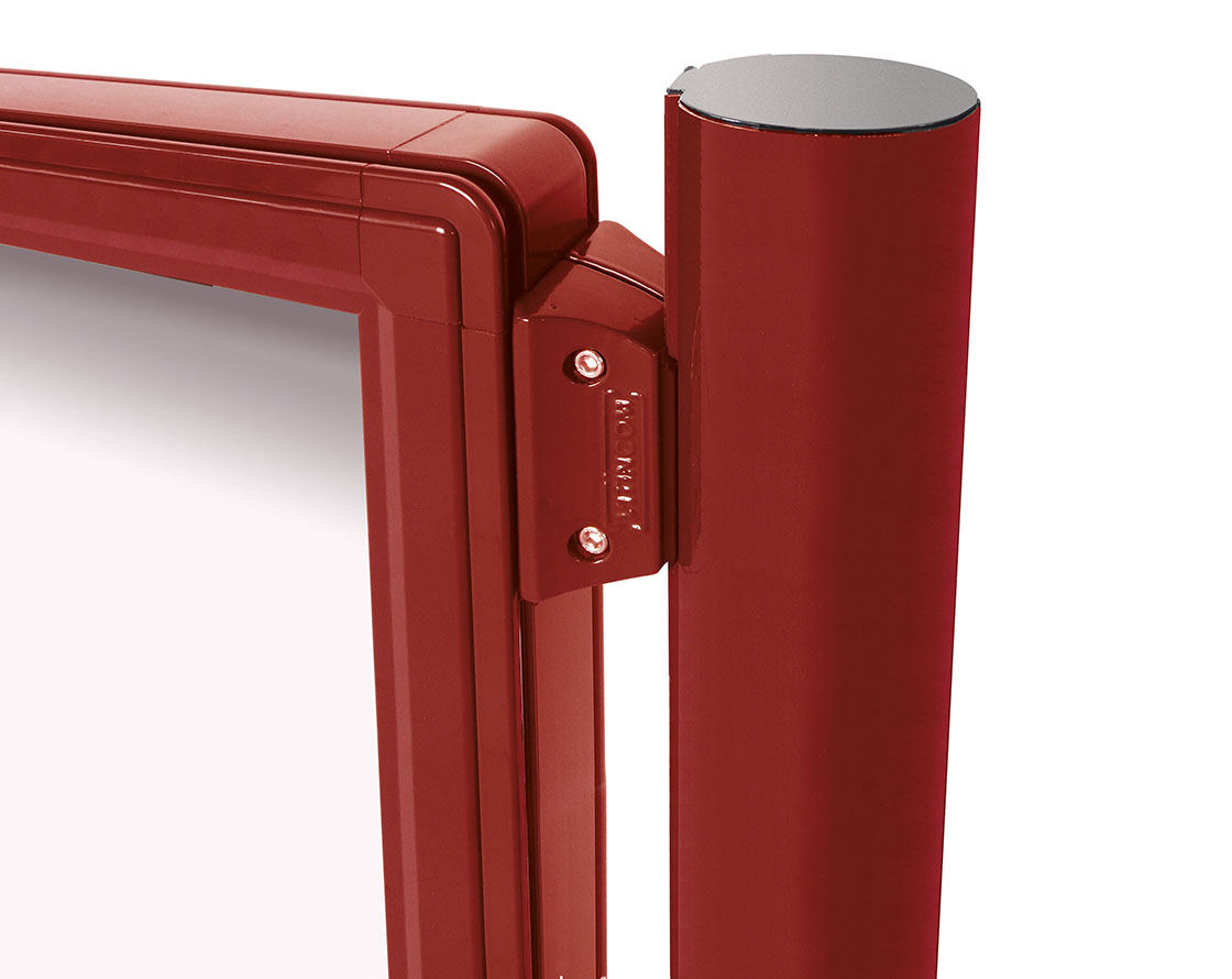 Vitrina 2000 sobre postes Ø 76 mm