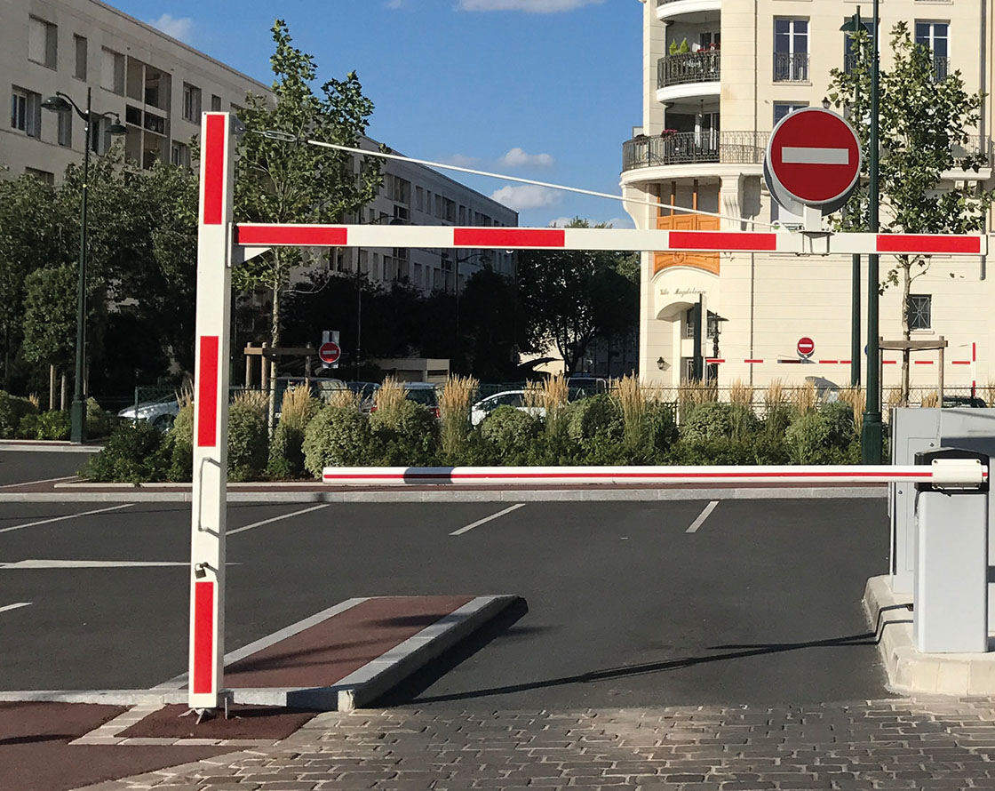 Semipórtico giratorio