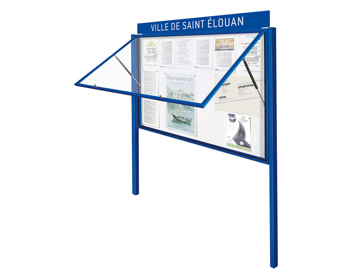 Vitrina Clásica sobre postes