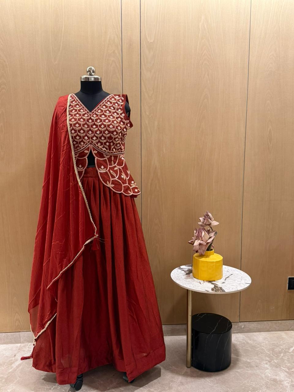 Crop-top Lehenga style