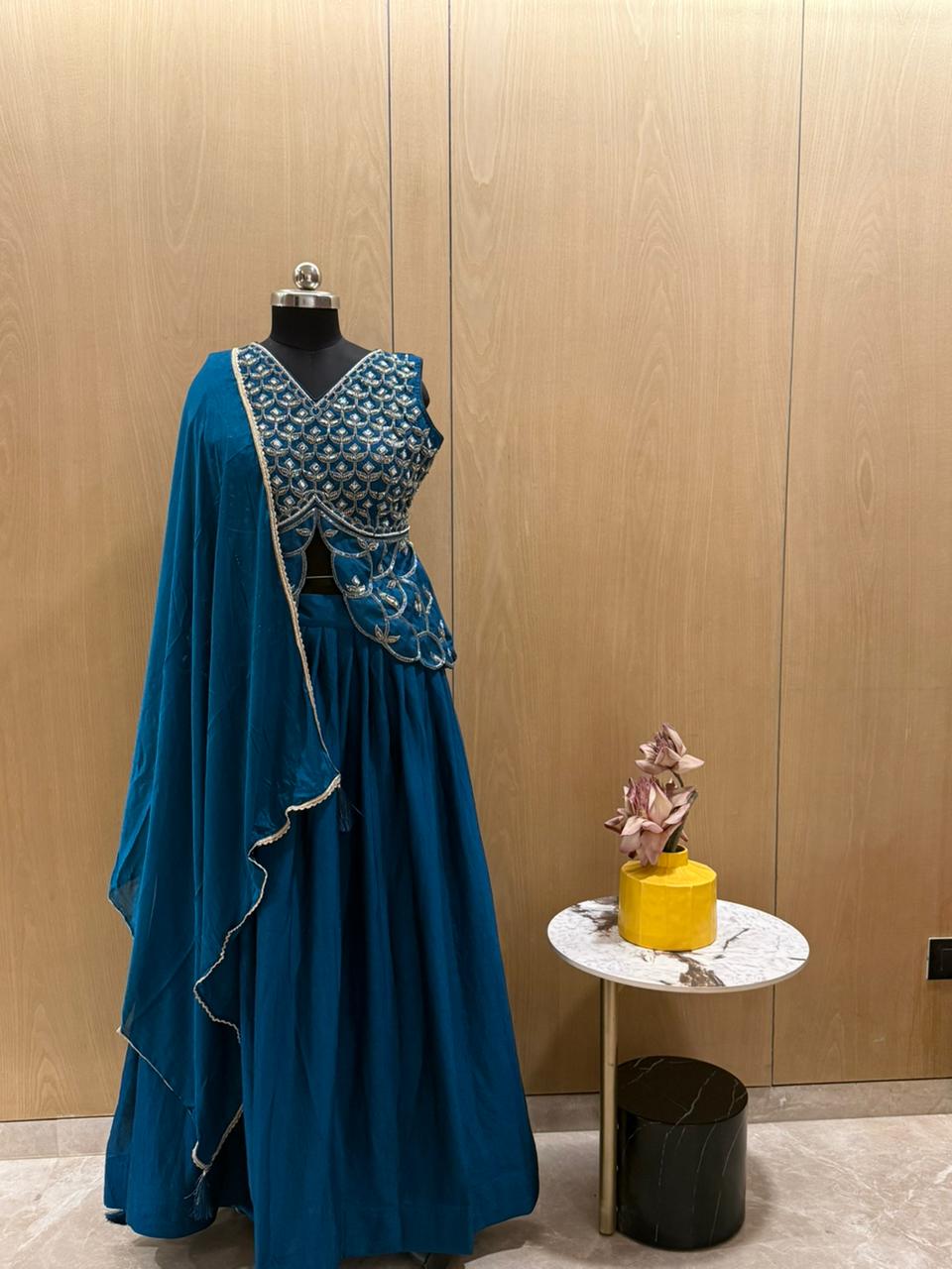 Crop-top Lehenga style