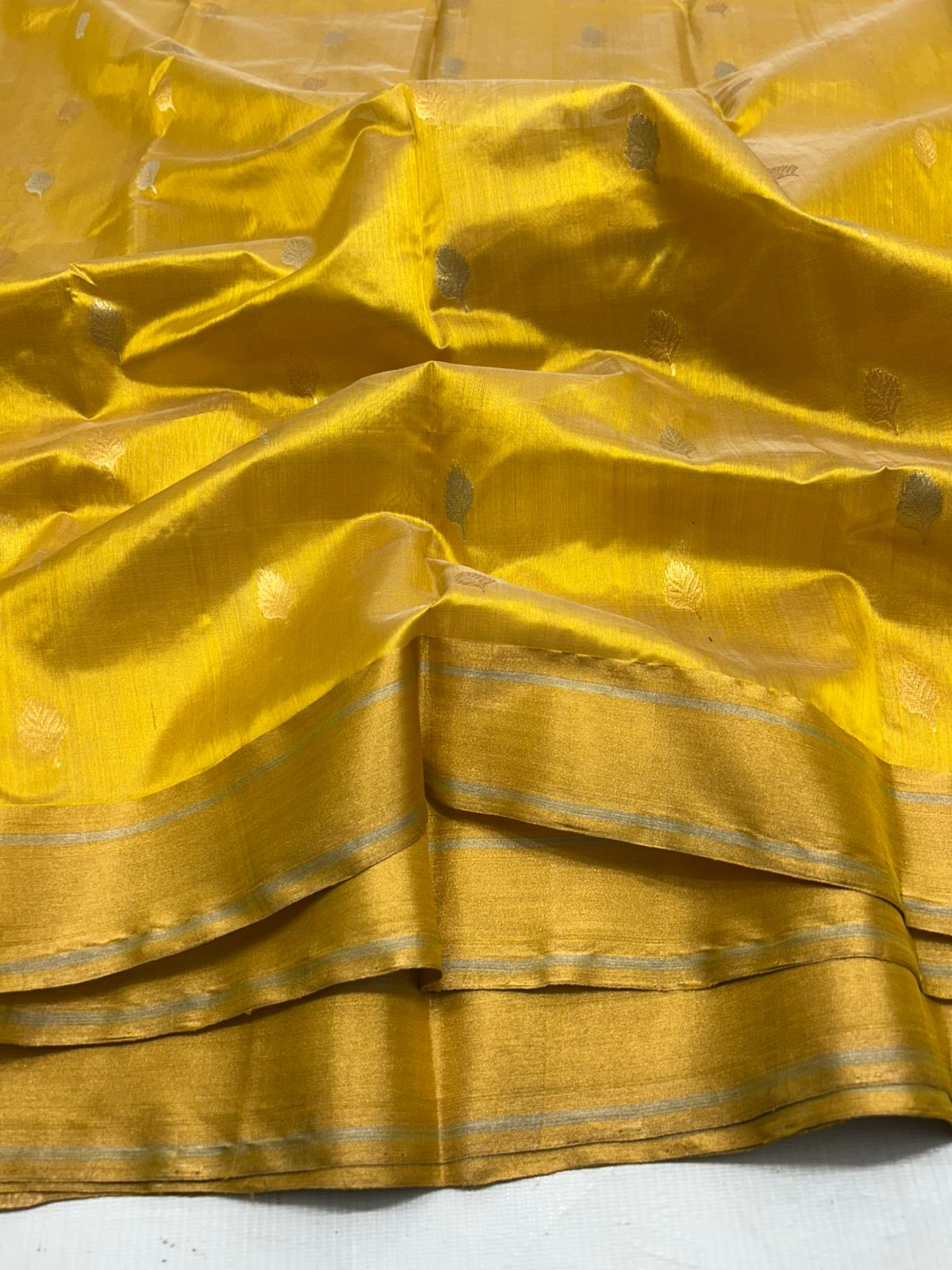 Yellow Gold Saree – Pattu Silk