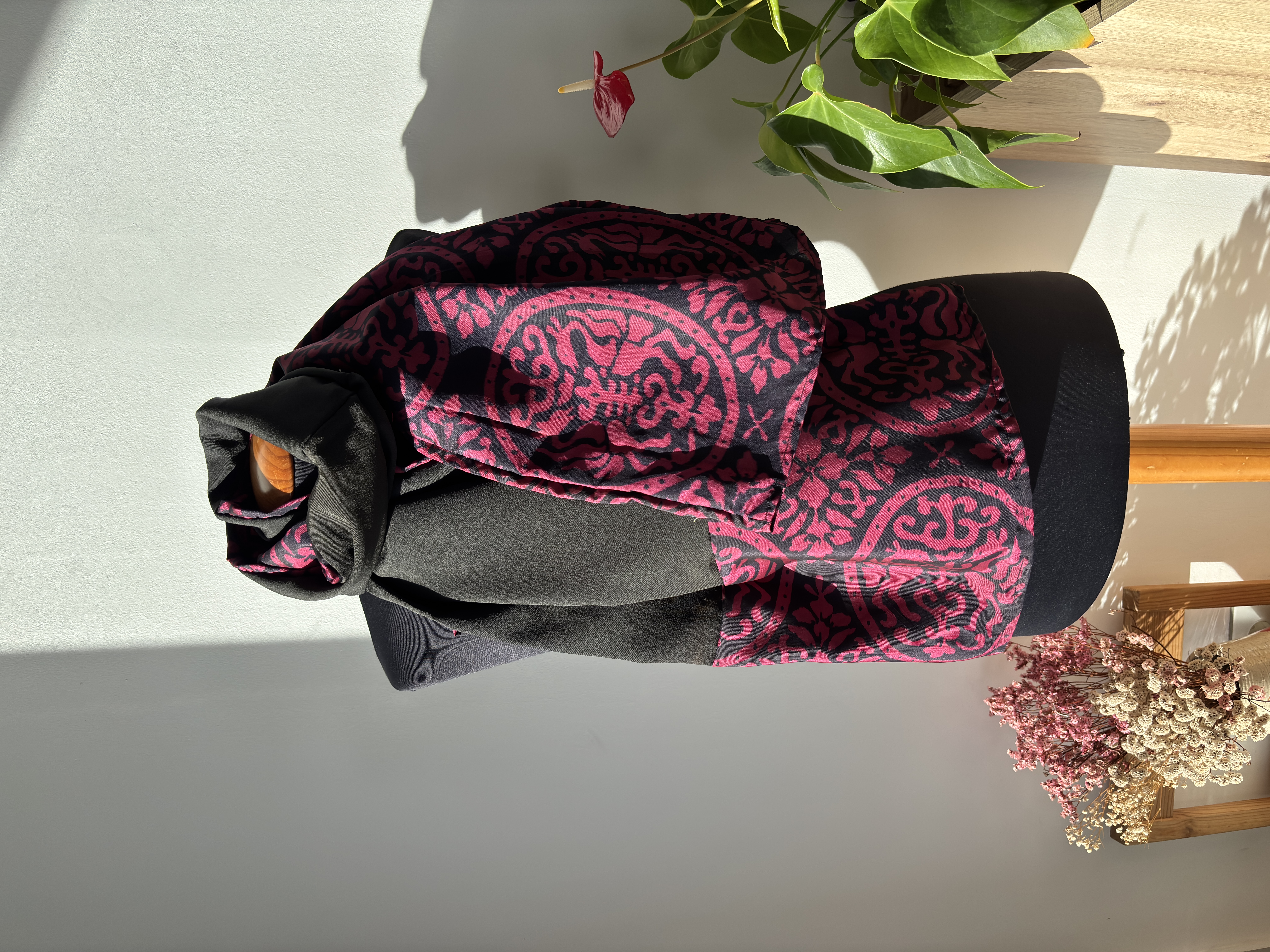 Elegant Purple  kimono Patterned Shawl