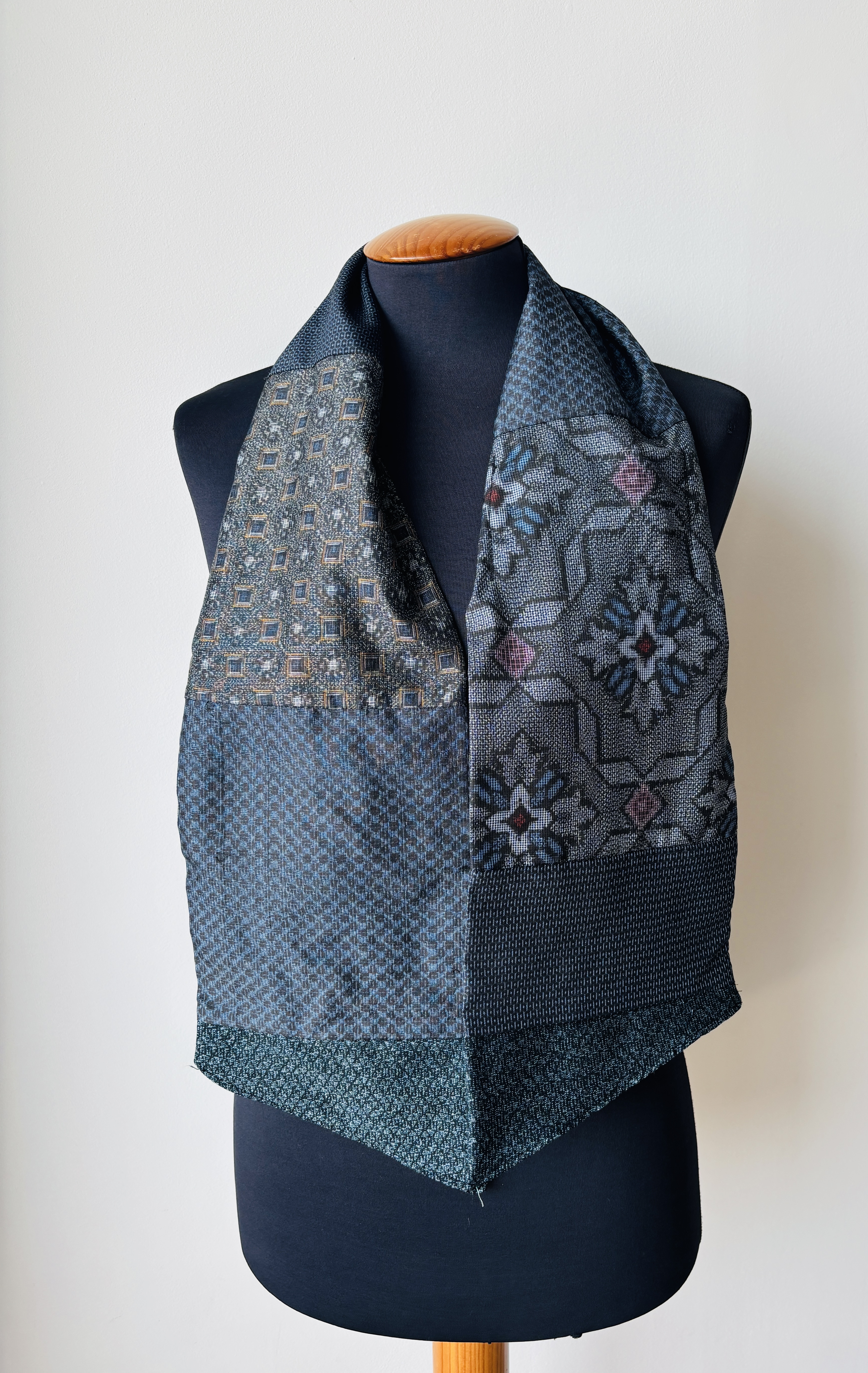 Patchwork silk Scarf