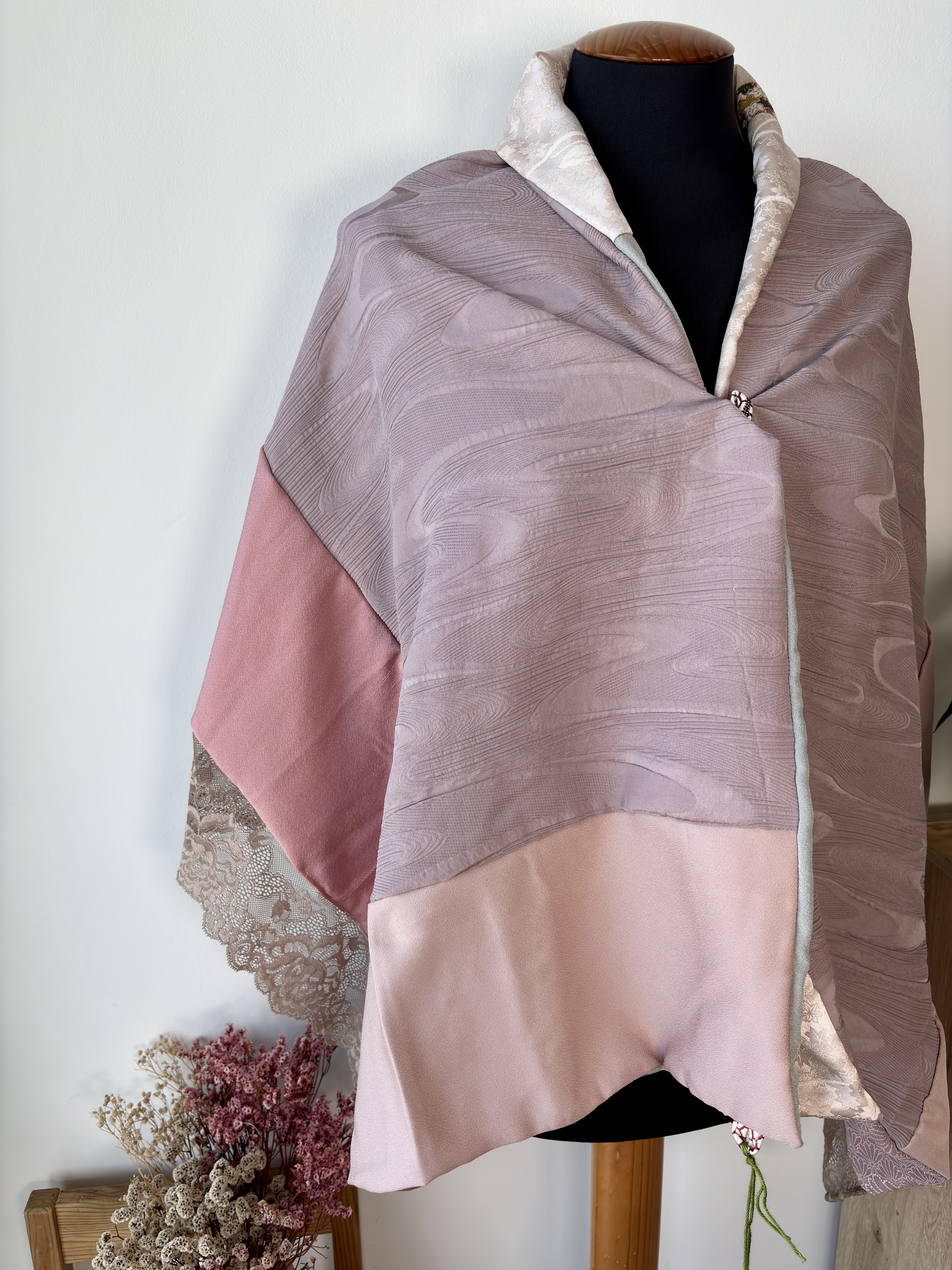 Patchwork Silk Kimono chal 