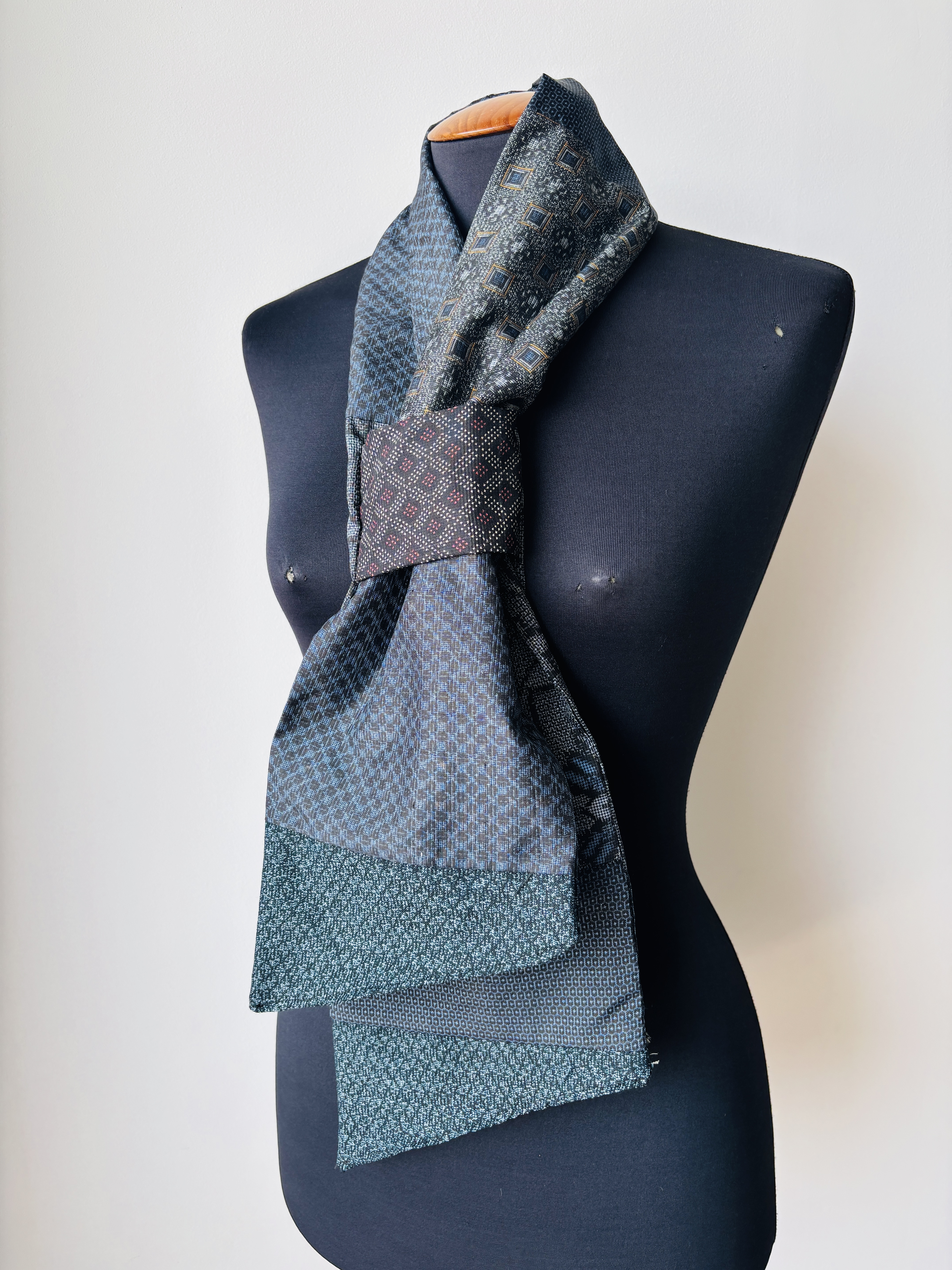 Patchwork silk Scarf
