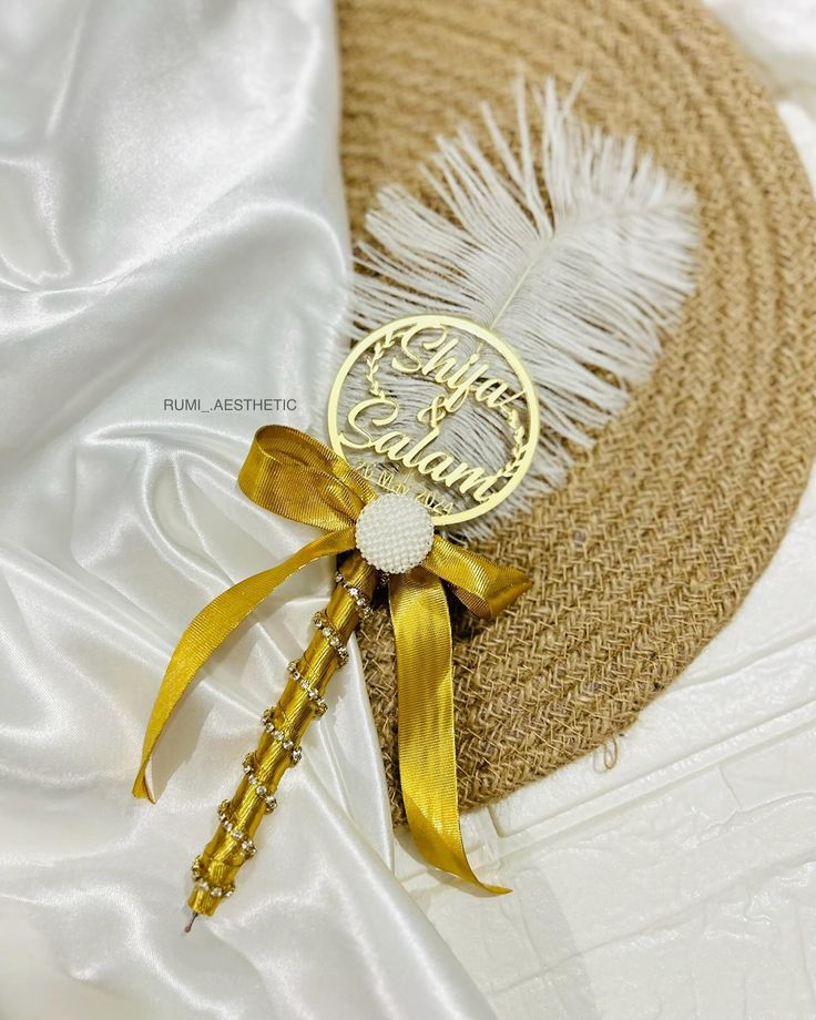 Personalized Gold Feather Pen