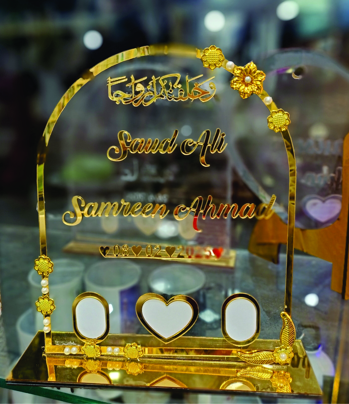 Personalized Golden Name Display Stand