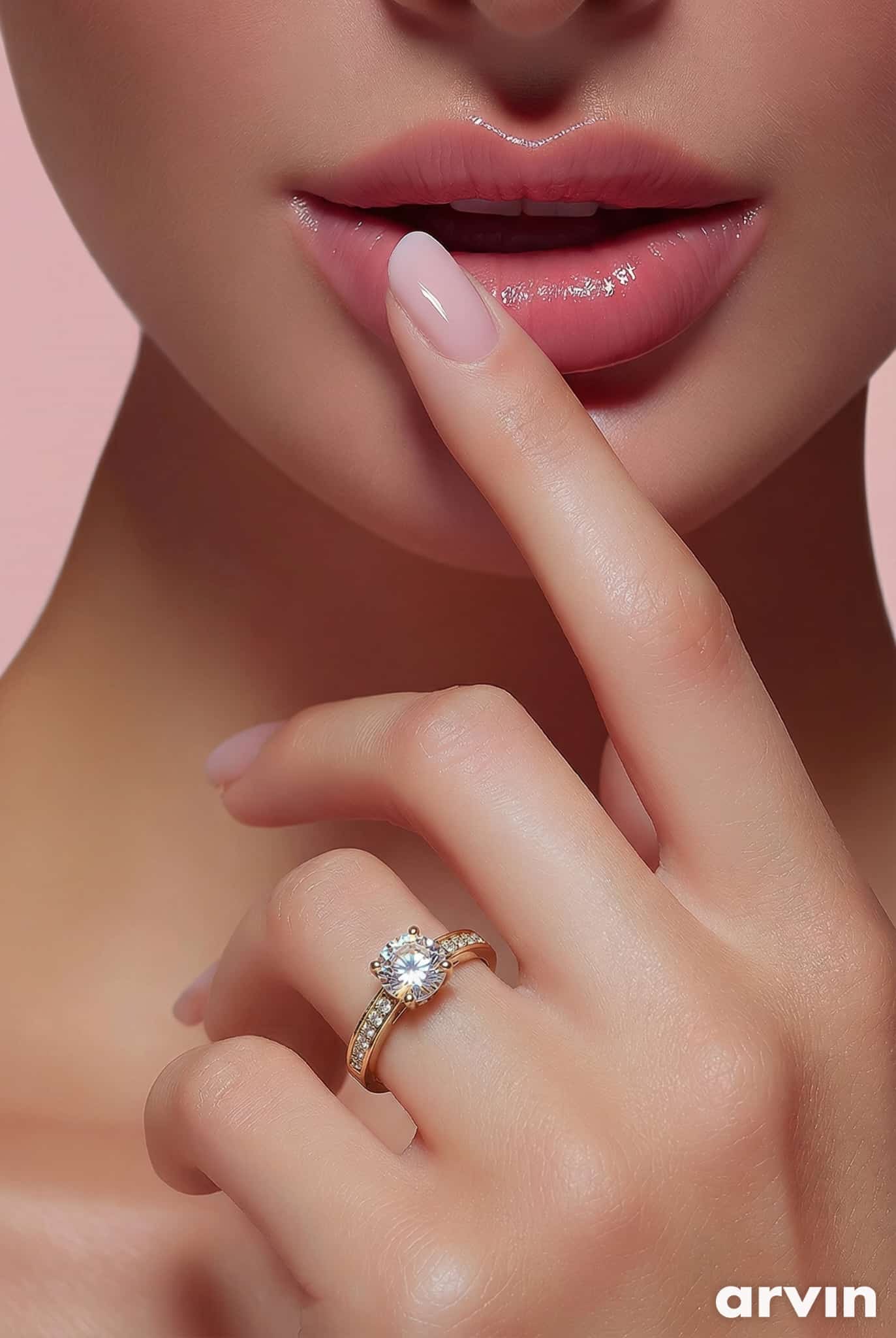 Bague en Or avec Pierre Étincelante