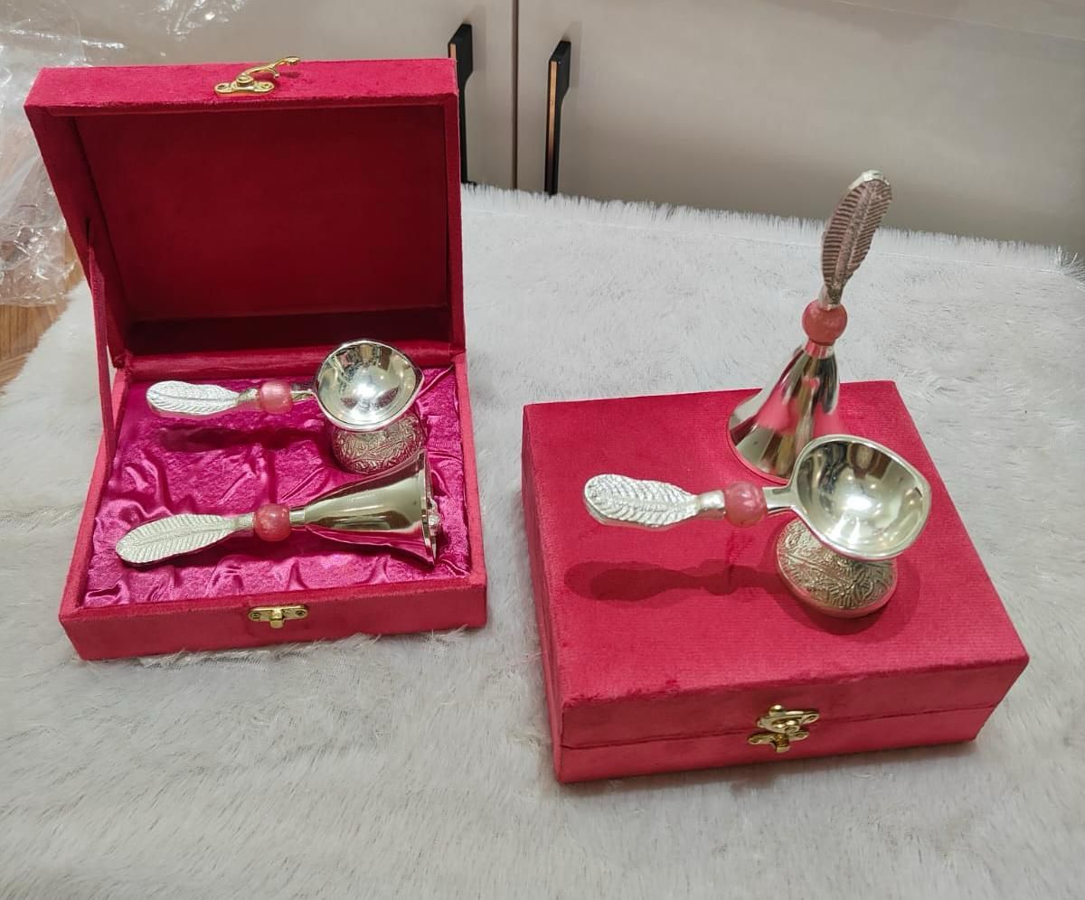 Shubh Aarti Set in velvet box