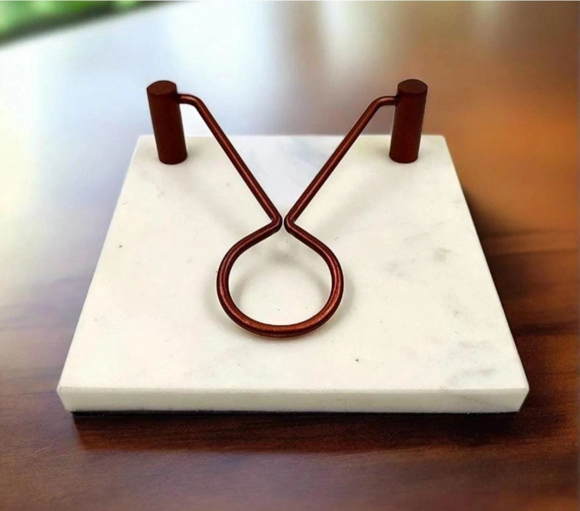 Marble & Metal Tissue Holder