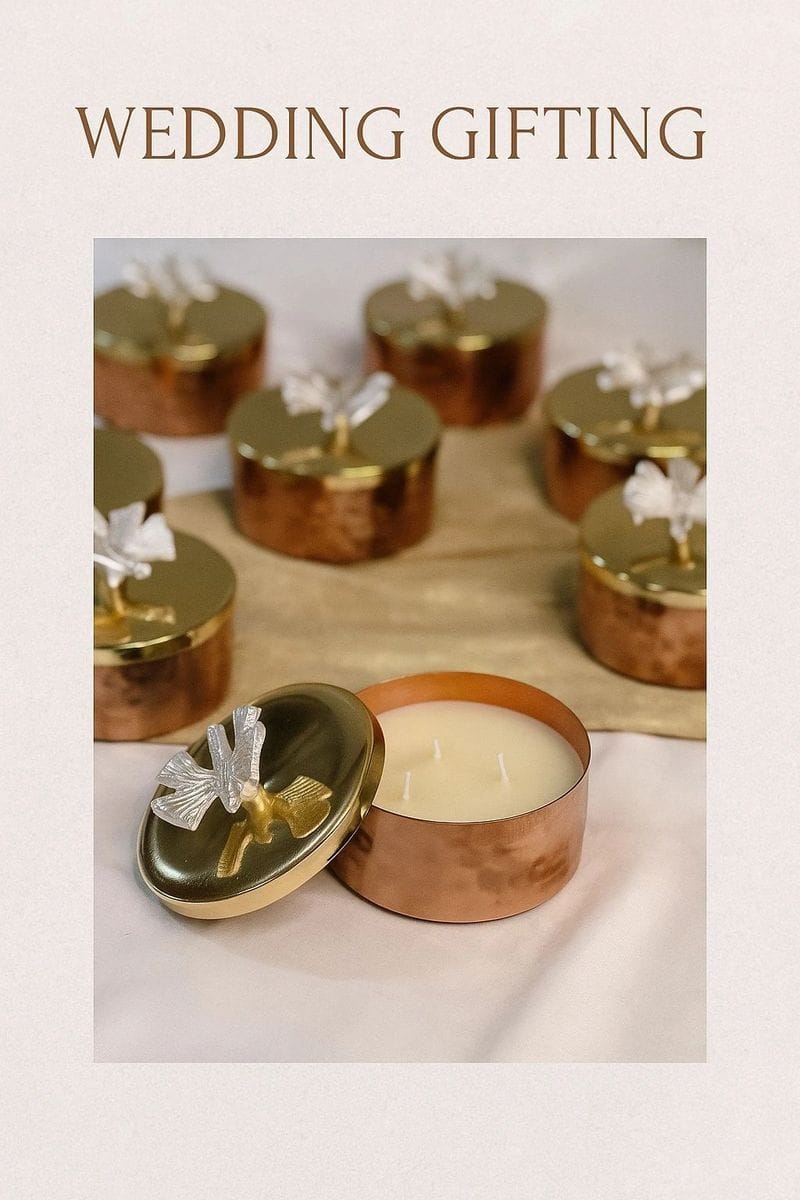 Metallic jar with Wax