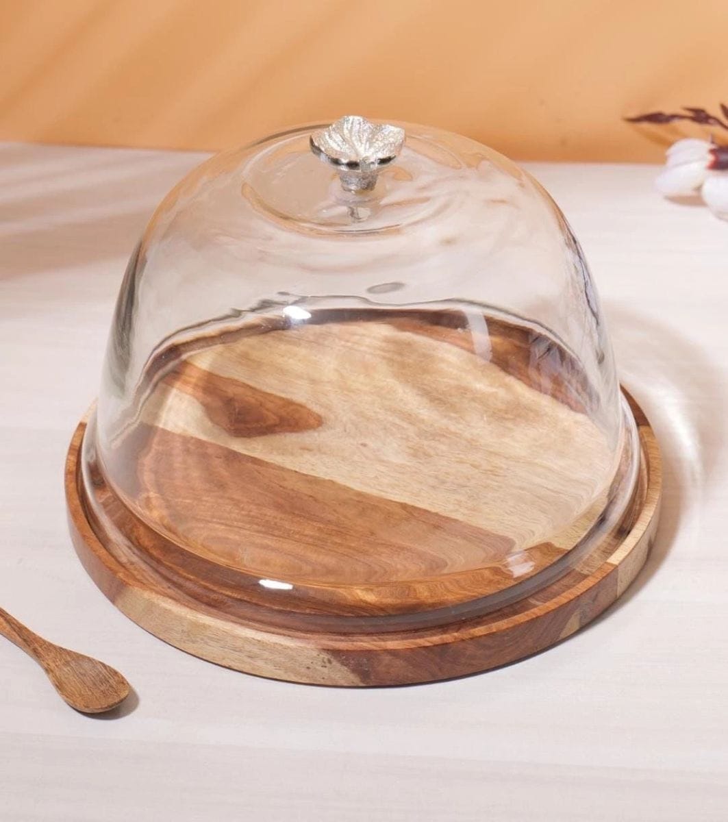 Cake dome with flower knob