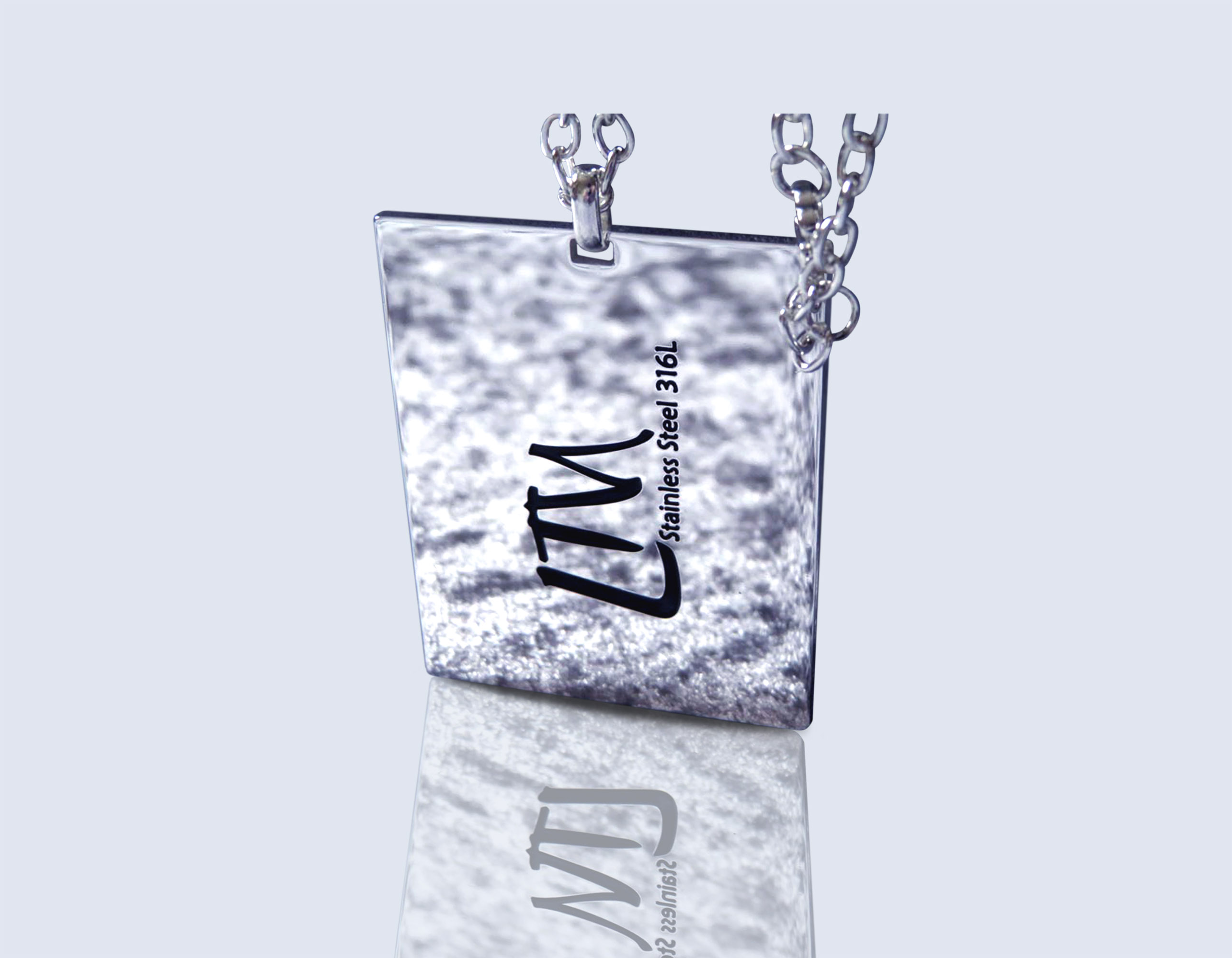 Engraved necklace DUALITY in black