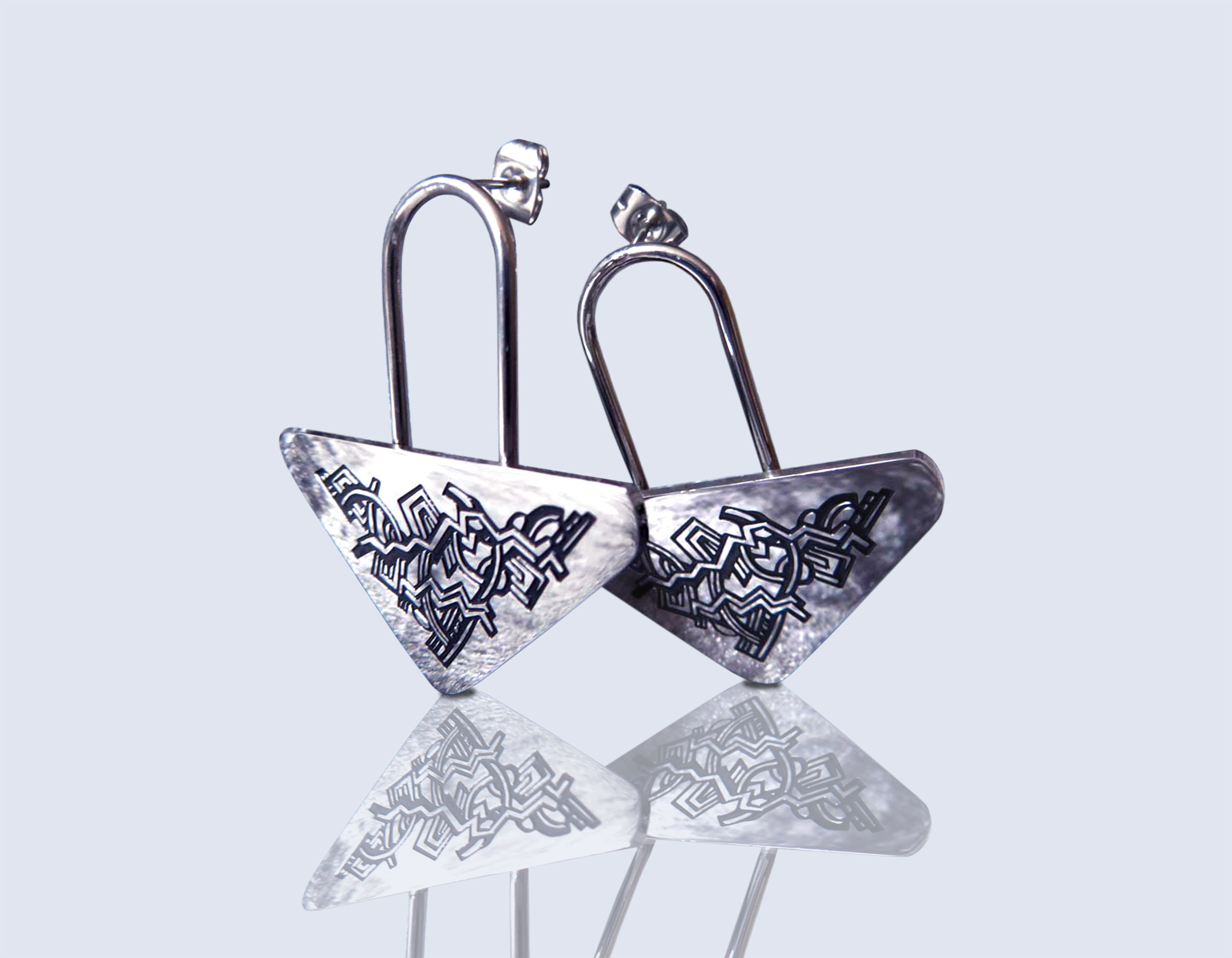 Engraved earrings DIVERSITY