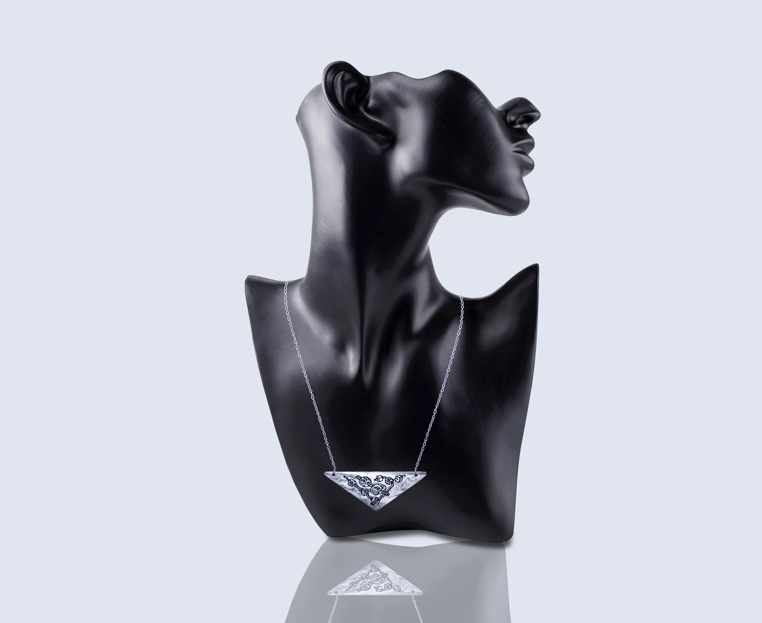 Engraved necklace DYNAMIC