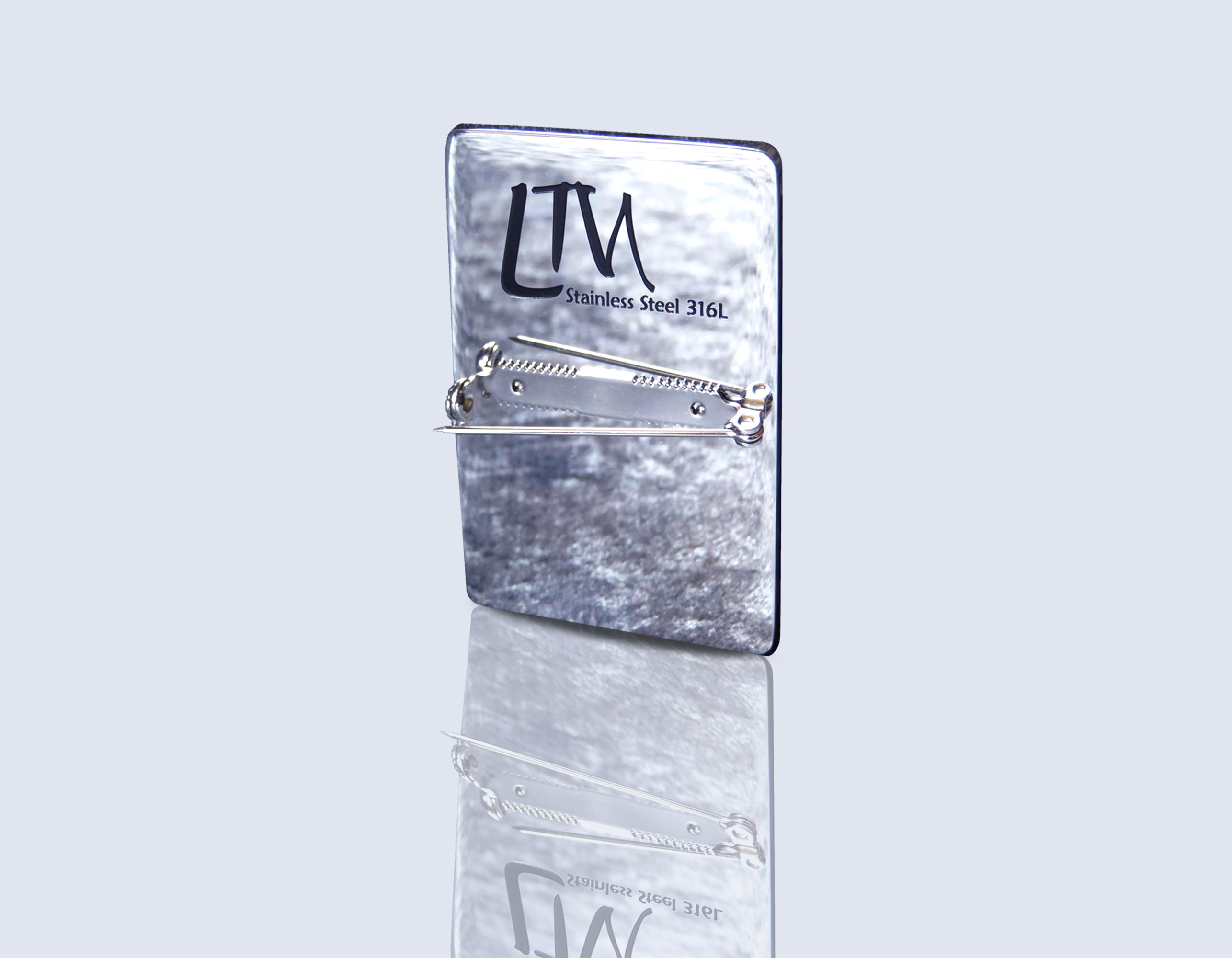 Engraved brooch FACE OF SUMMER in black