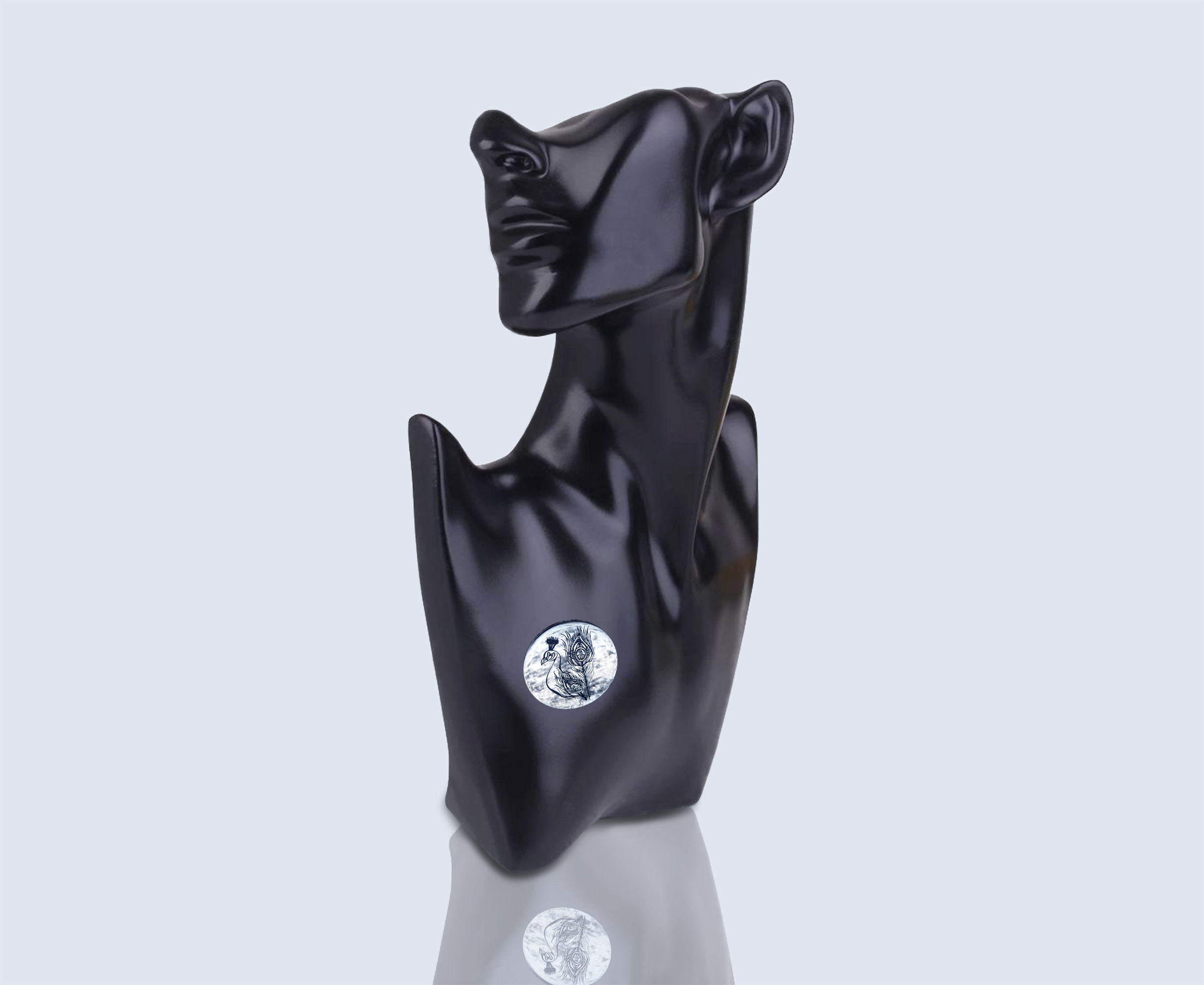 Engraved brooch PEACOCK in black