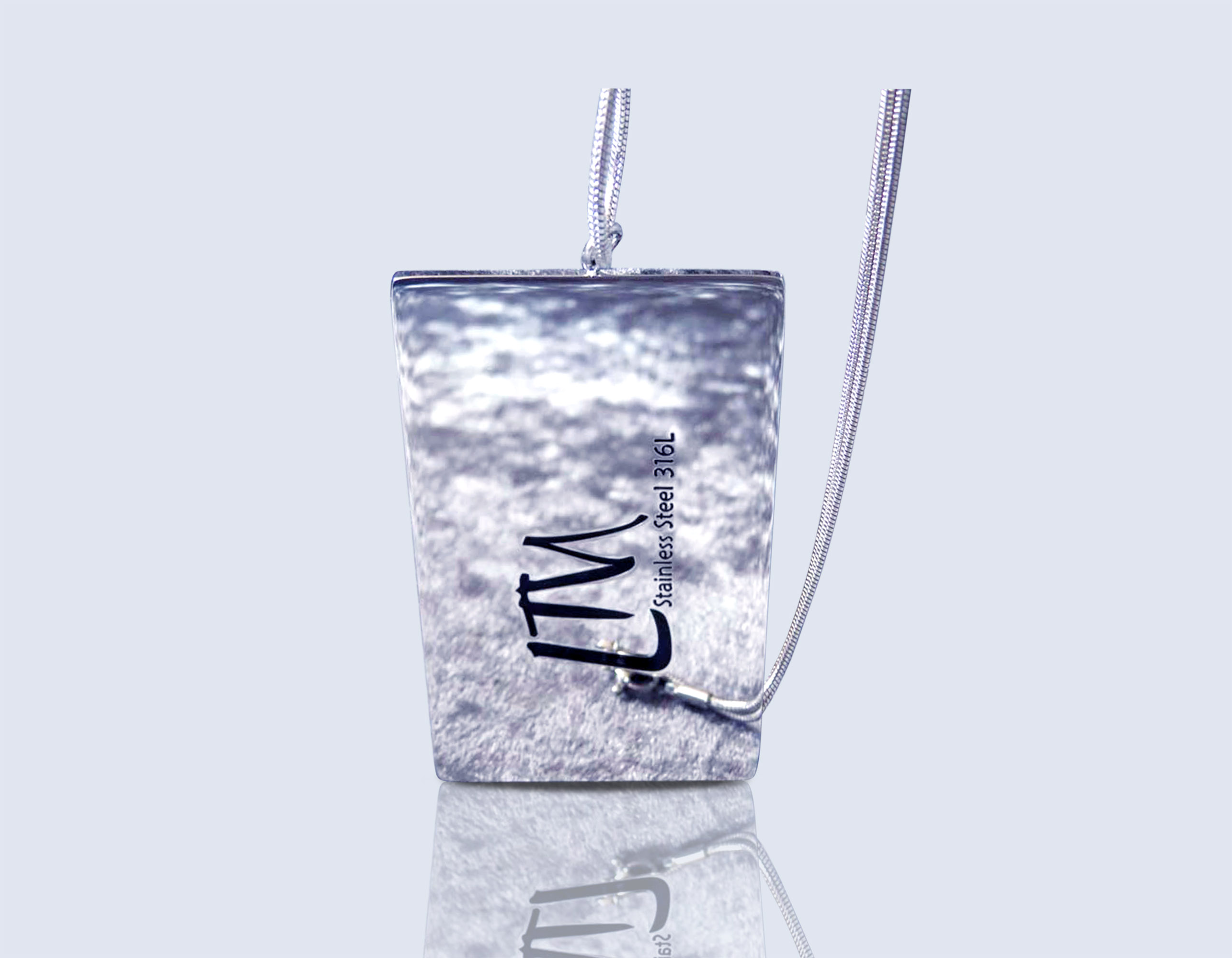 Engraved necklace BIRD SINGS