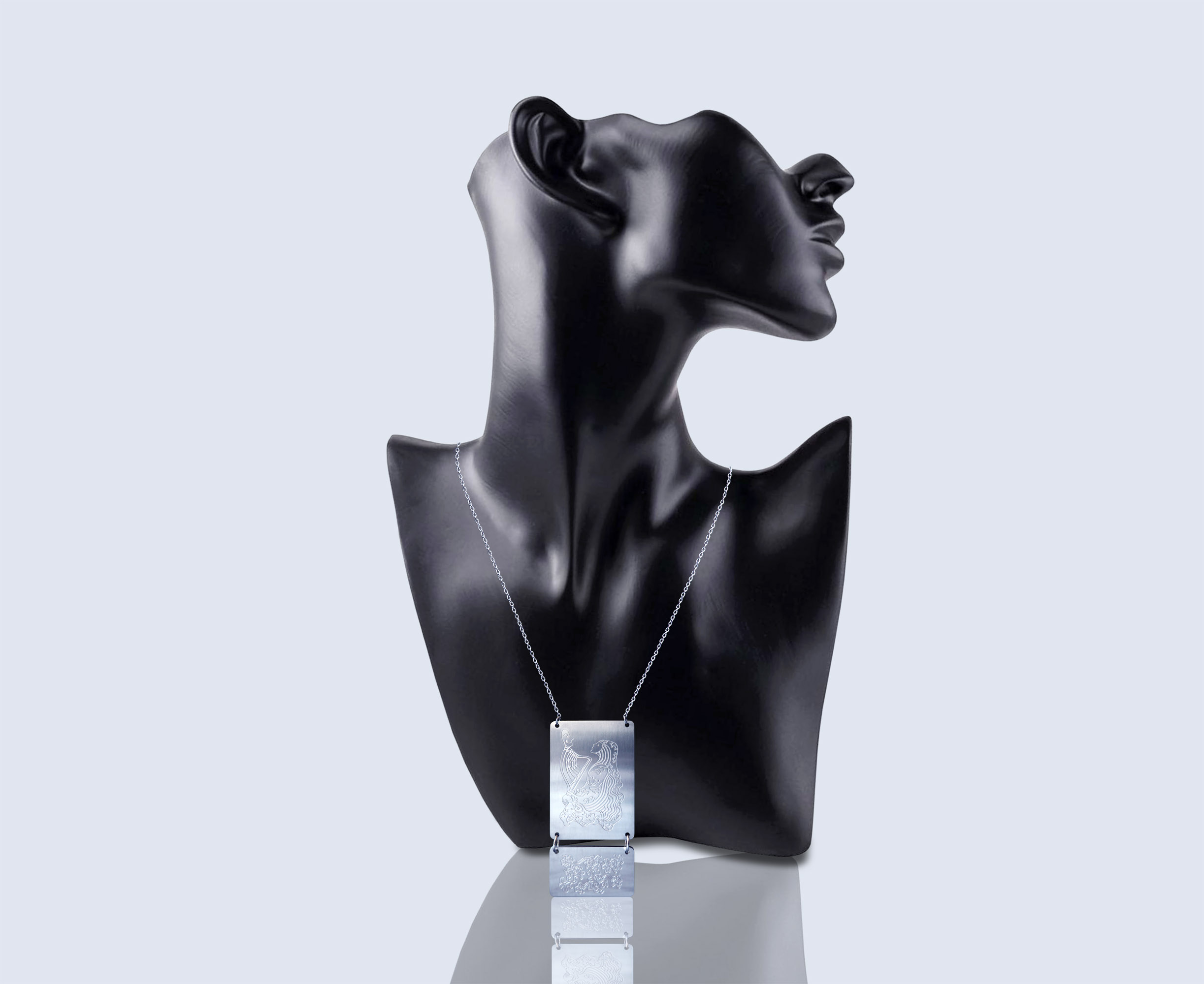 Engraved necklace HARPIST