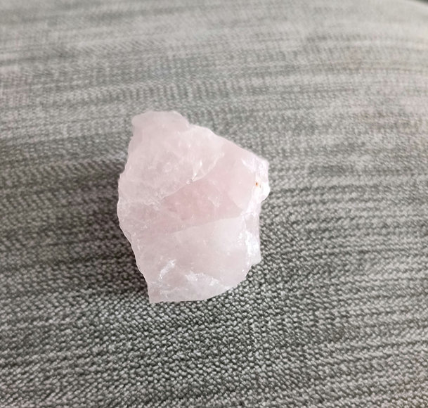 pierre naturelle quartz rose 