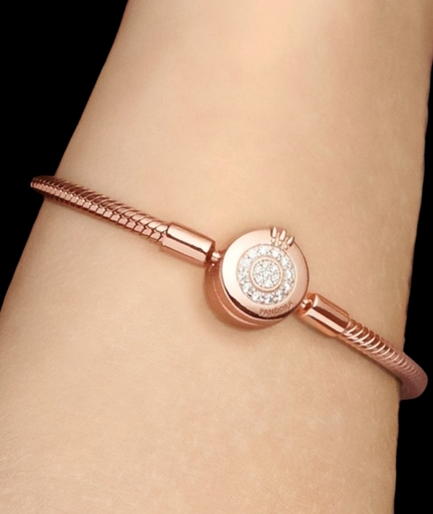 Pandora Moments Sparkling Crown O Snake Chain Bracelet