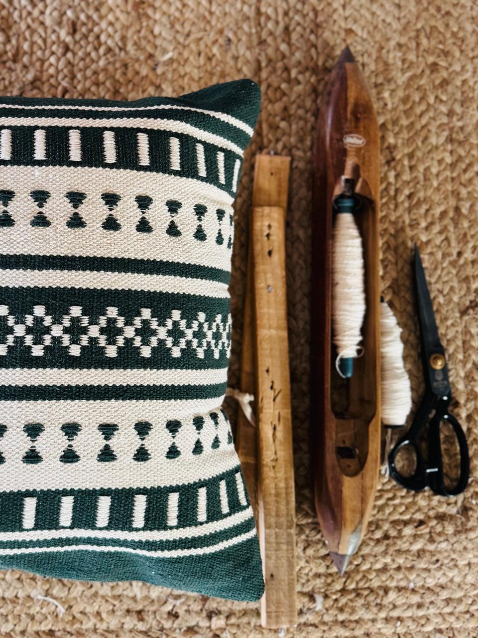 Diamond Weave Pedal Designer Cotton Cushion Cover