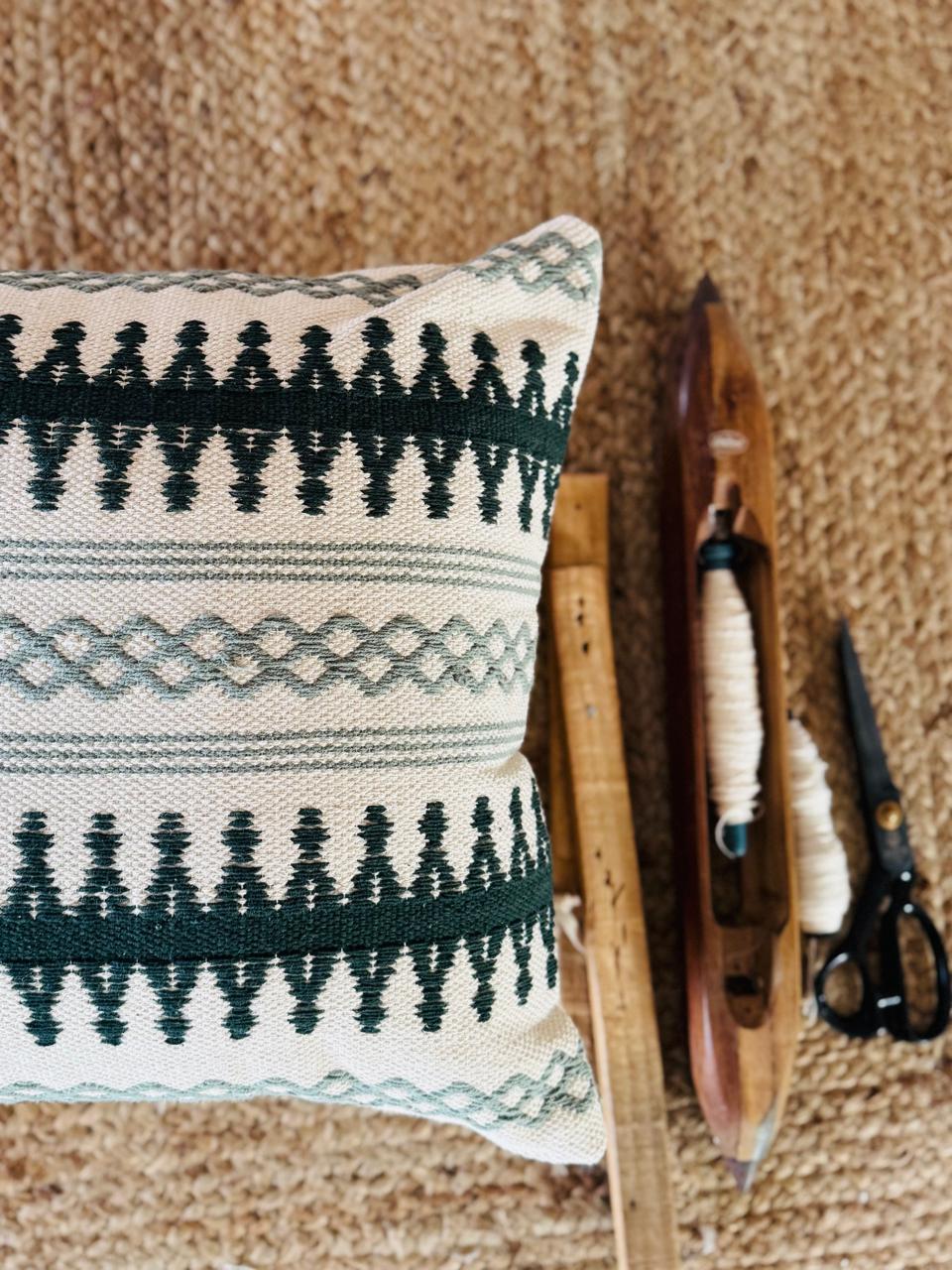 Designer Diamond Weave Handwoven Cotton Cushion Cover