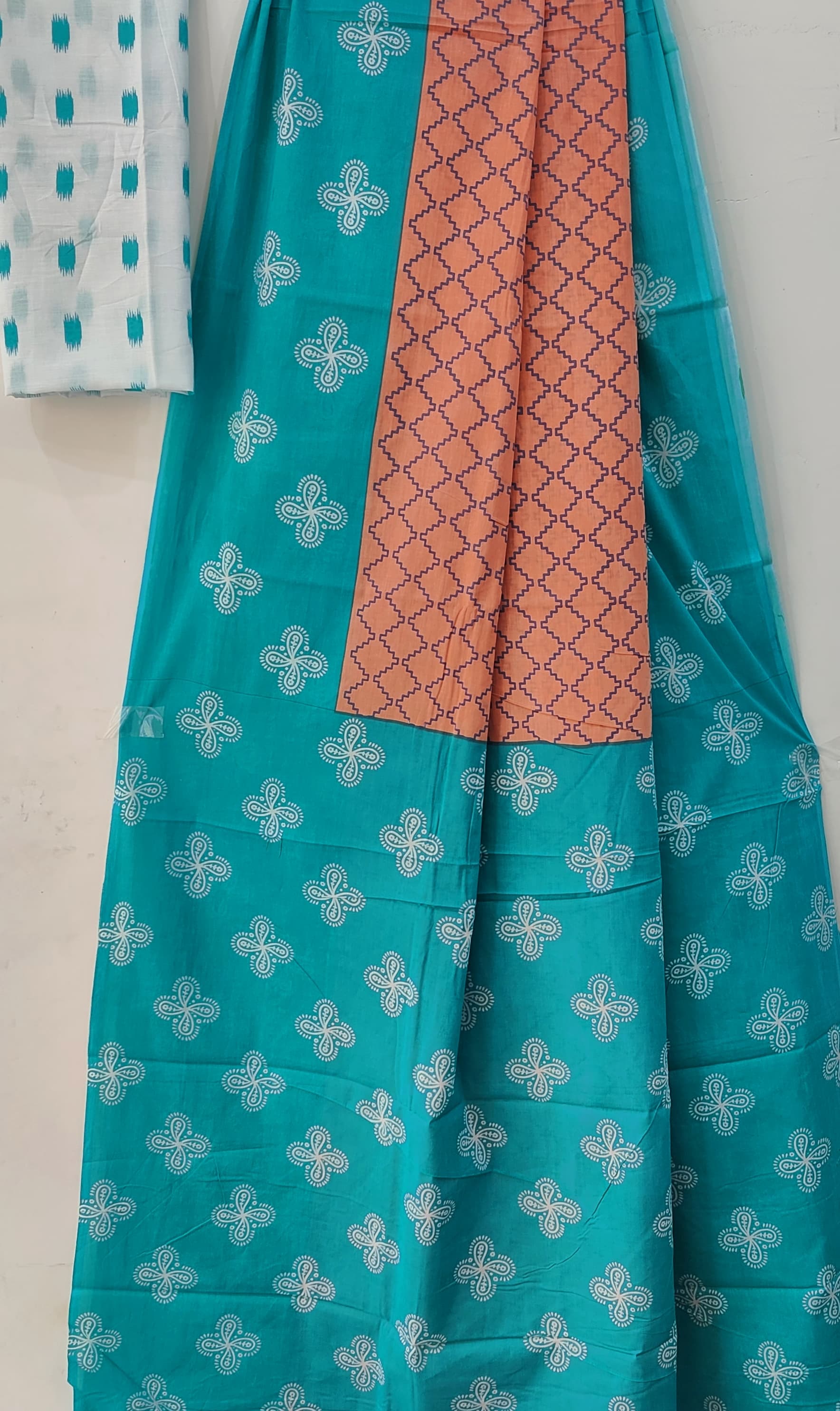 Handblock print mul mul cotton saree with blouse 6.3 mtr