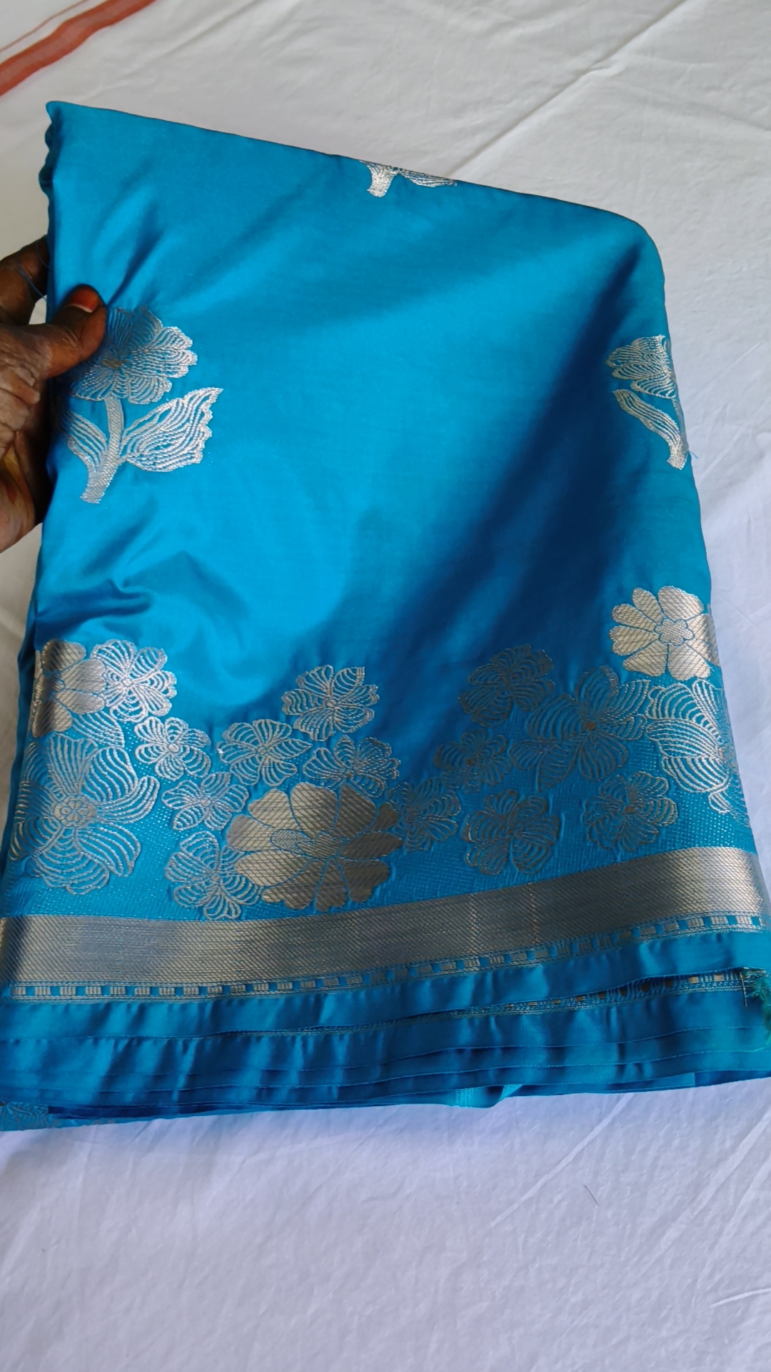 Banarasi semi raw mango Silk Saree with Golden Floral Border