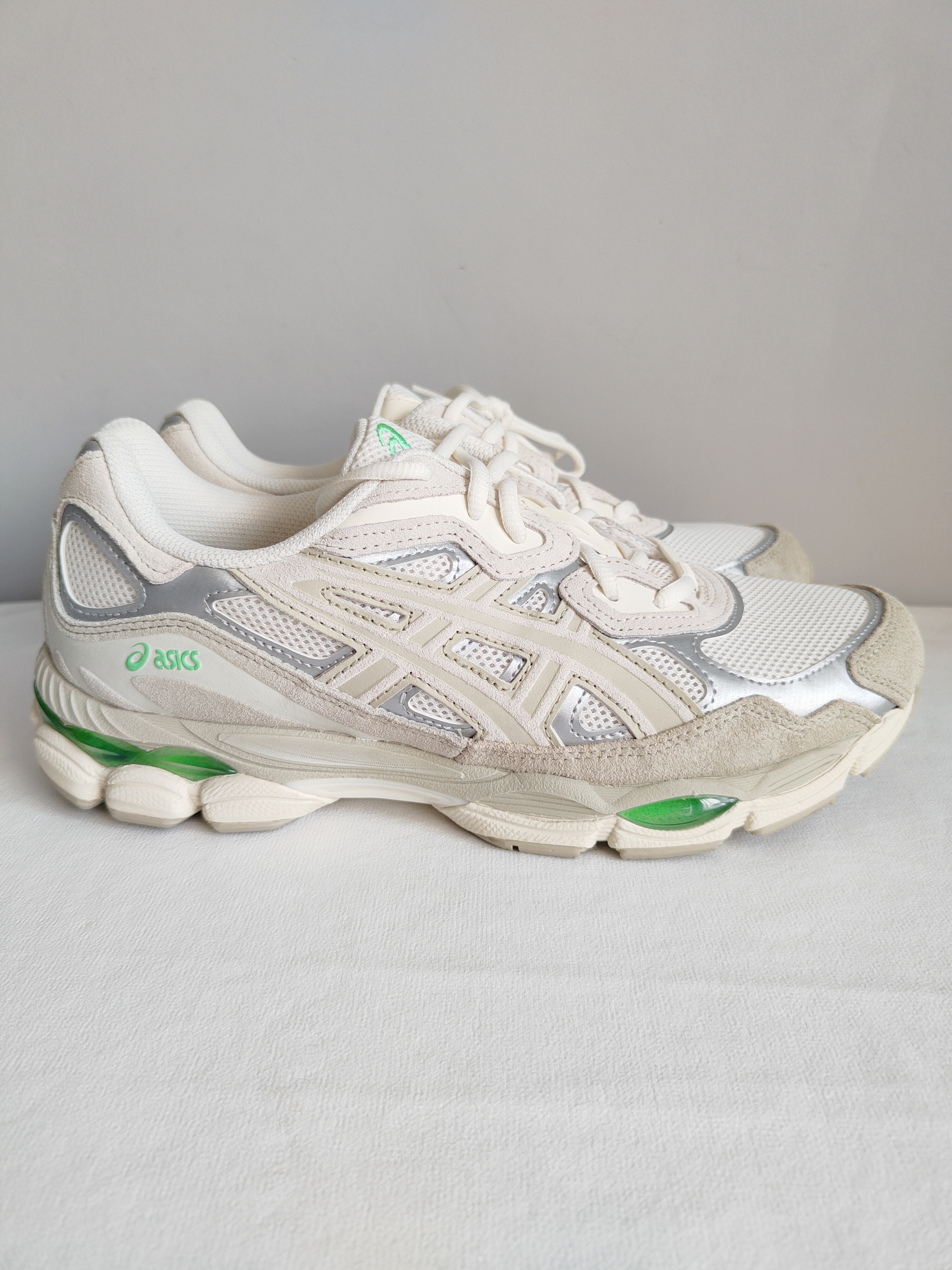 Buty sportowe Asics Gel-Nyc r. 44