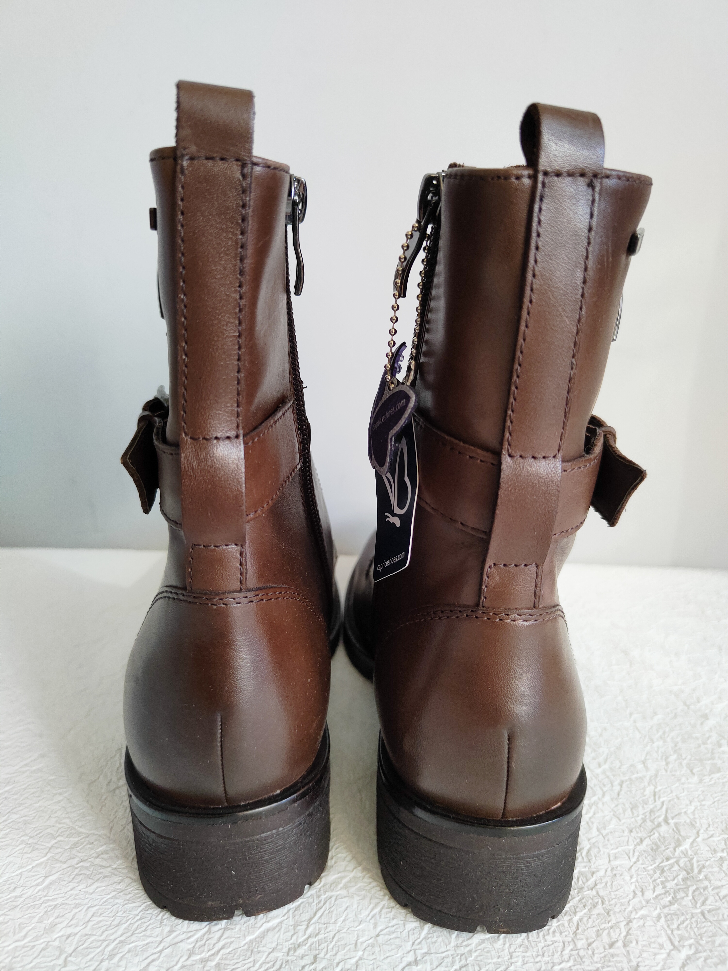 Caprice skórzane botki r. 38