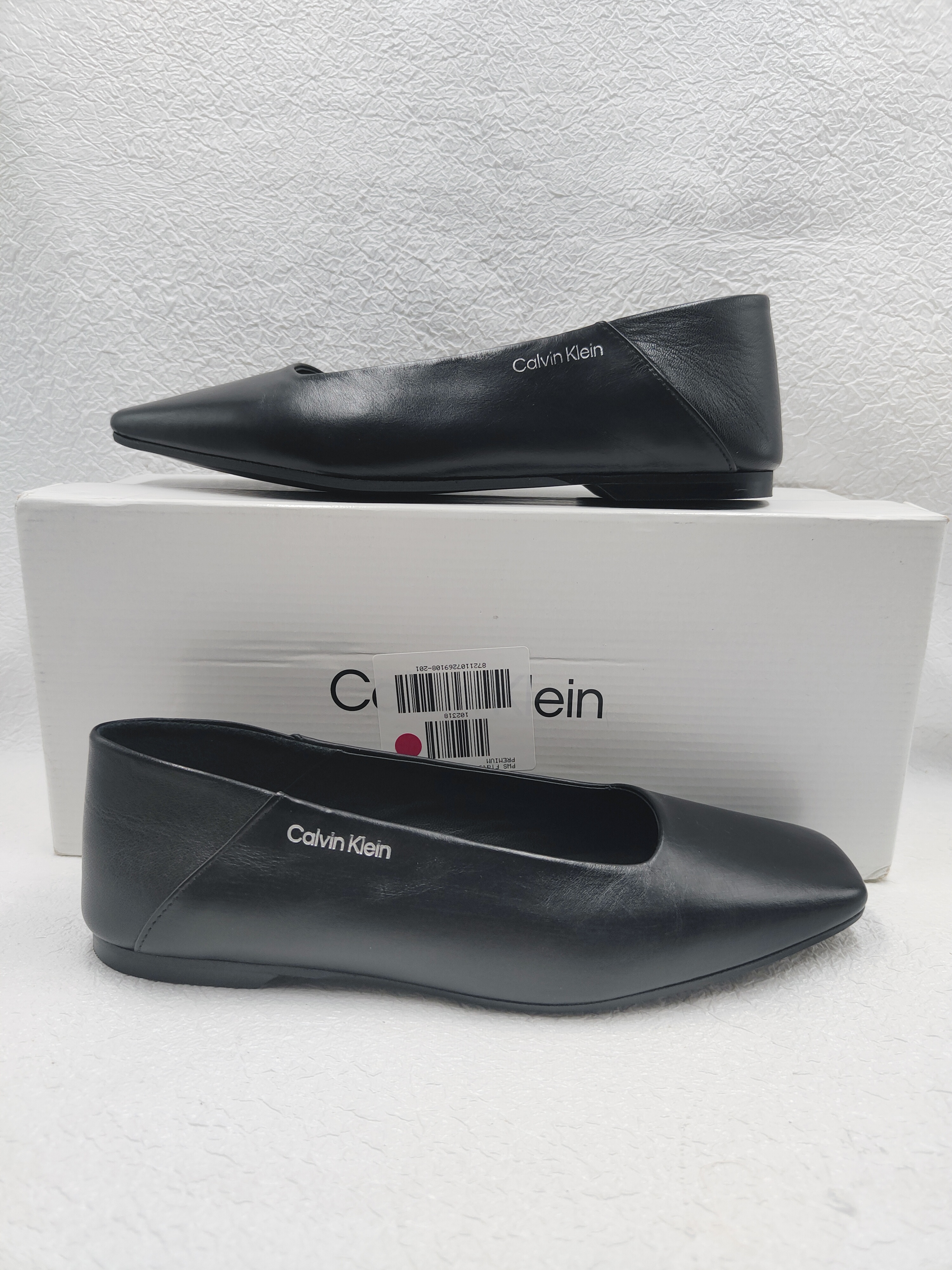 Calvin Klein skórzane baleriny r.37