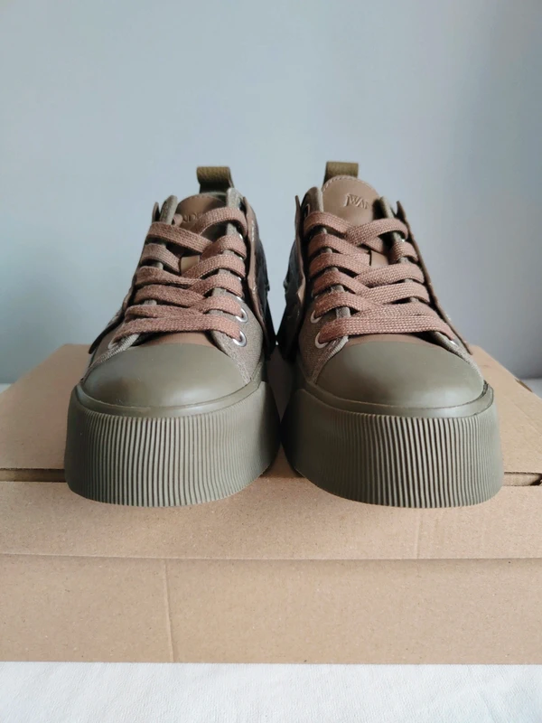 J.W. Anderson Chunky Low-Top sneakersy r. 39