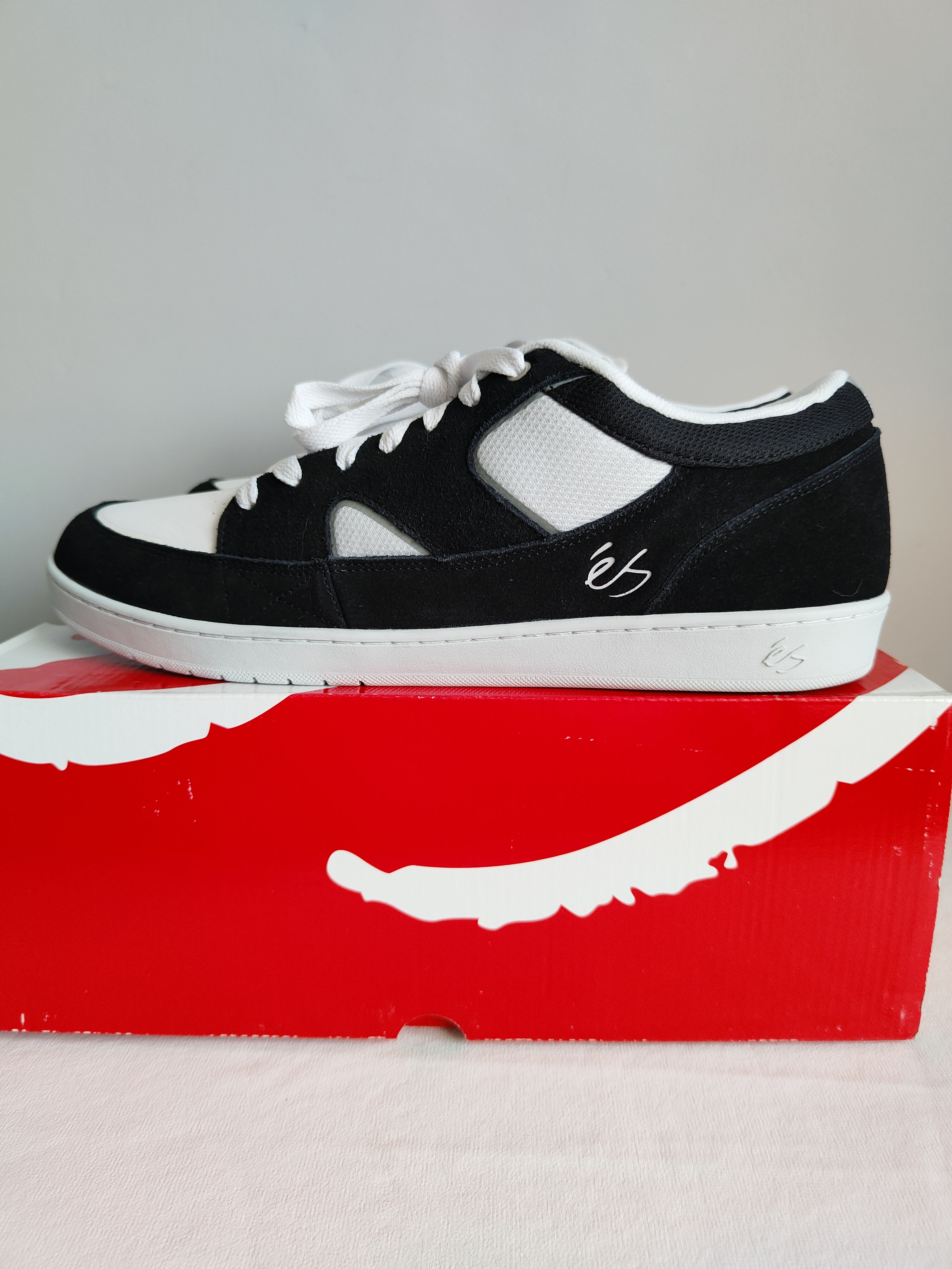 Ès Sophisto buty sportowe r. 48